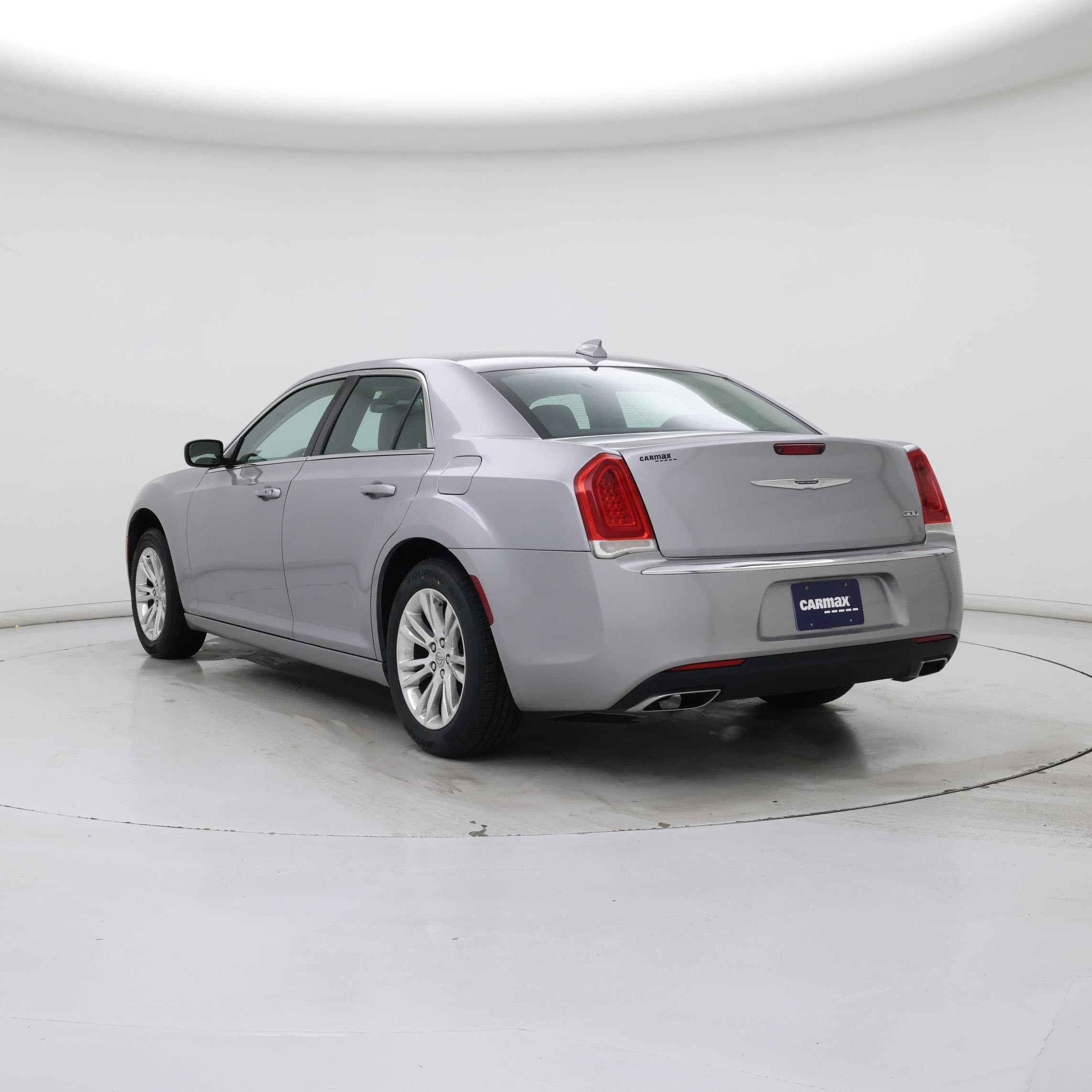 Thumbnail: 2016 Chrysler 300 - 2