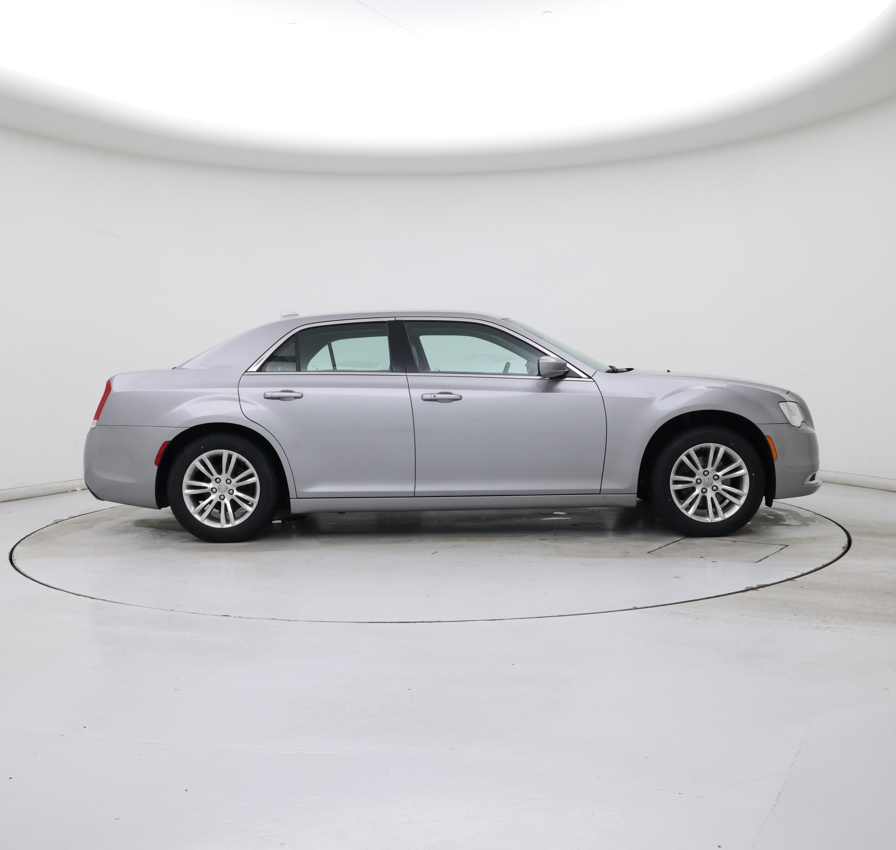 Thumbnail: 2016 Chrysler 300 - 7