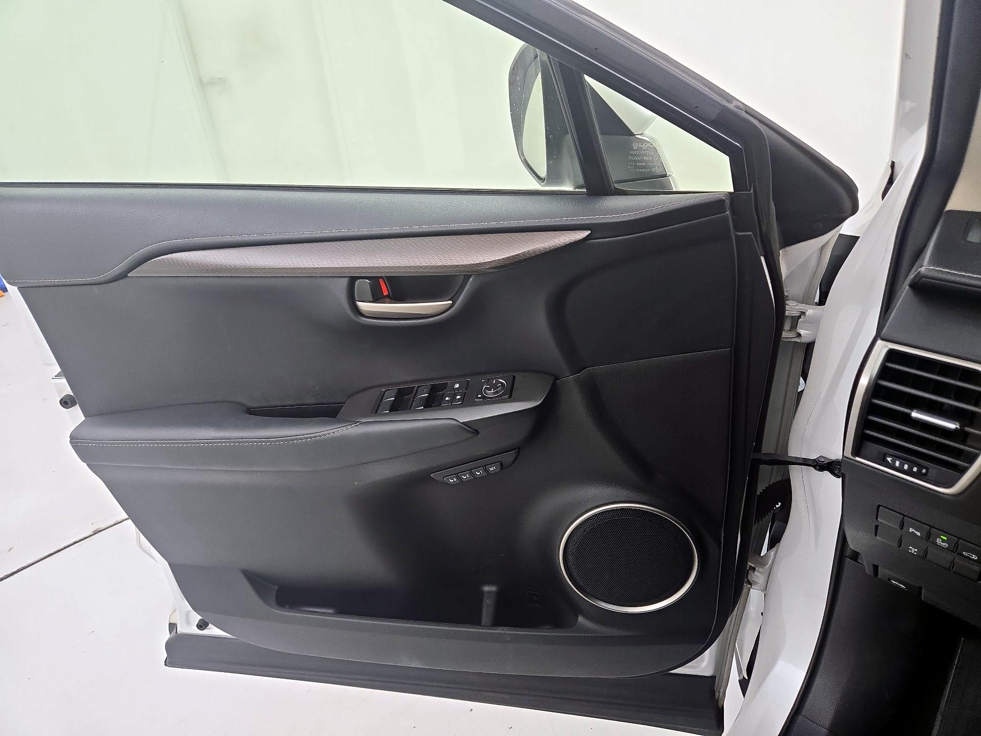 Thumbnail: 2015 Lexus NX - 12