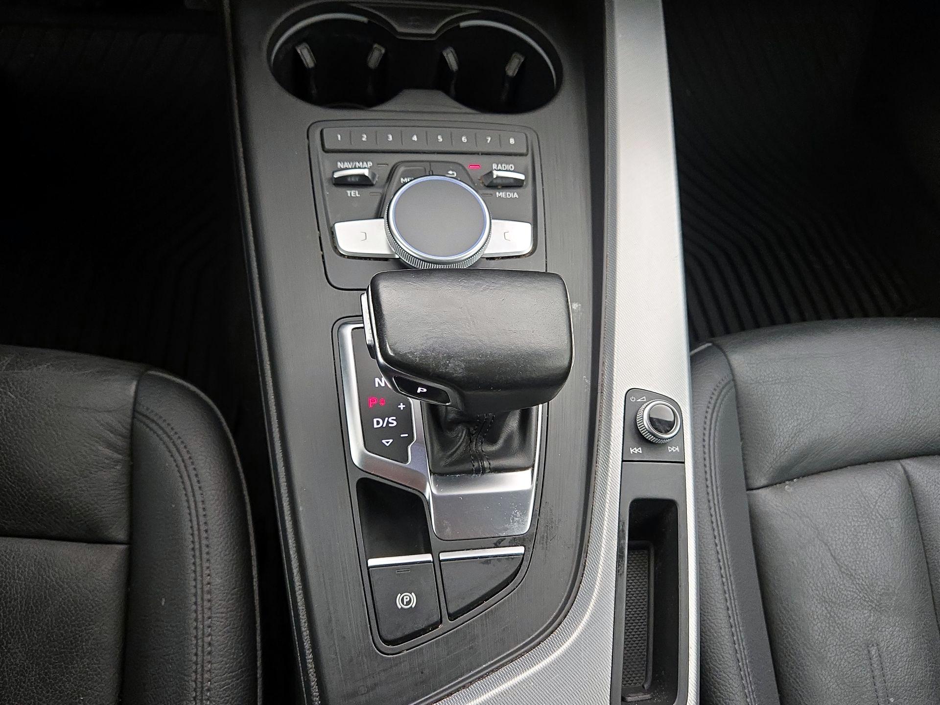 Thumbnail: 2017 Audi A4 - 18