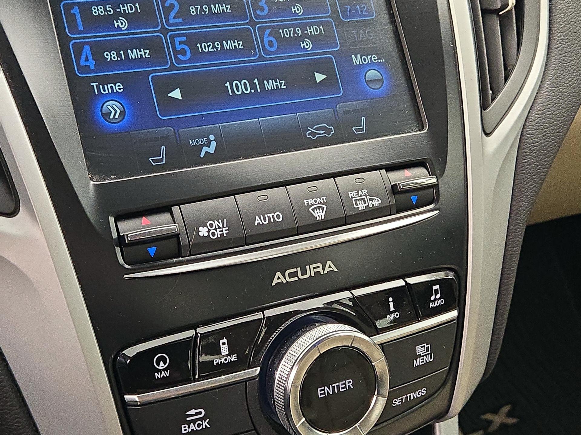 Thumbnail: 2017 Acura TLX - 17