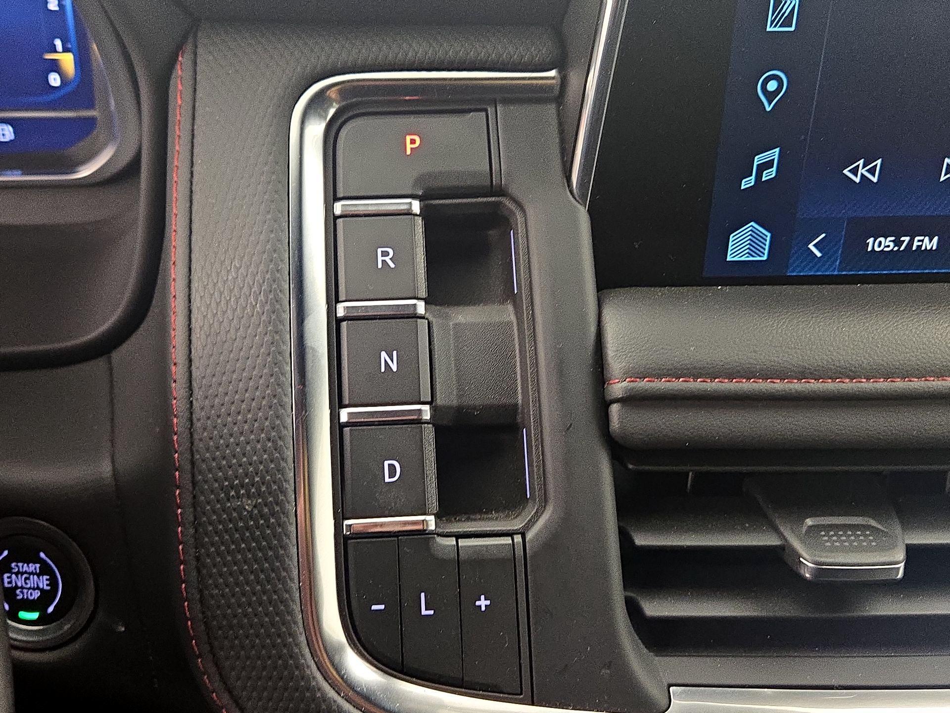 Thumbnail: 2023 Chevrolet Suburban - 18