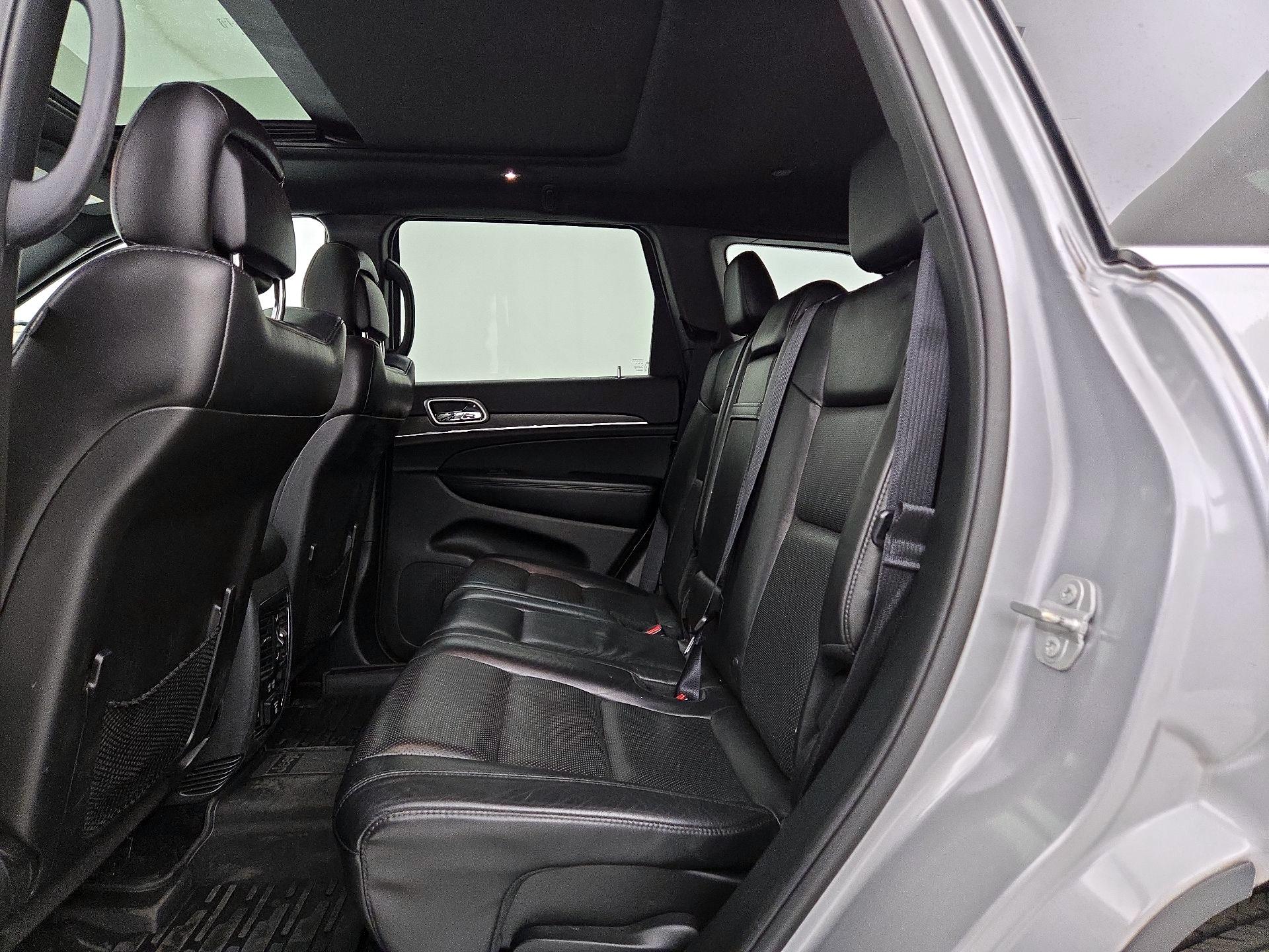 Thumbnail: 2018 Jeep Grand Cherokee - 20