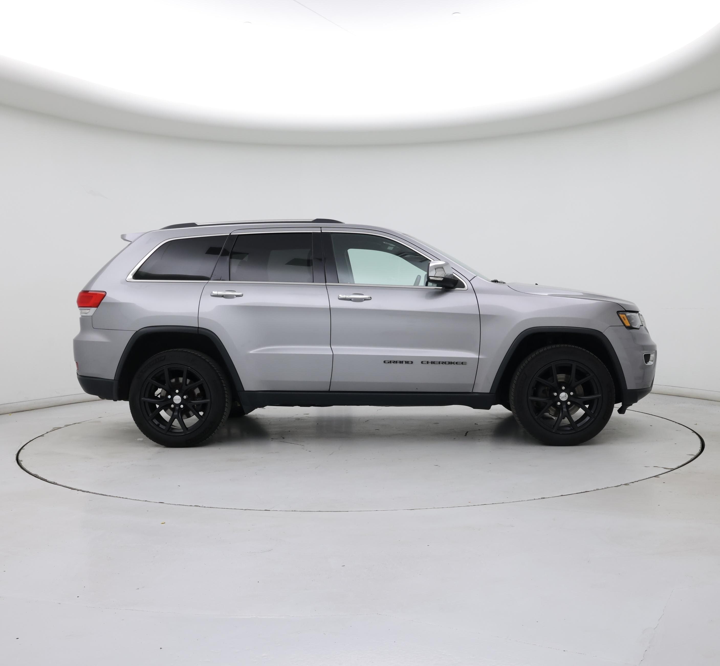 Thumbnail: 2018 Jeep Grand Cherokee - 7