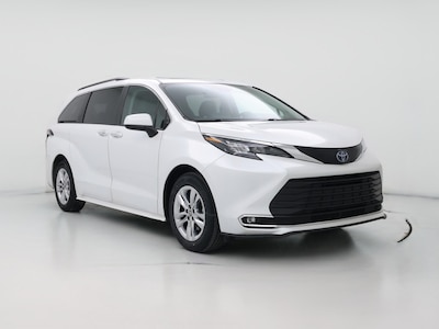 2024 Toyota Sienna Hybrid XLE