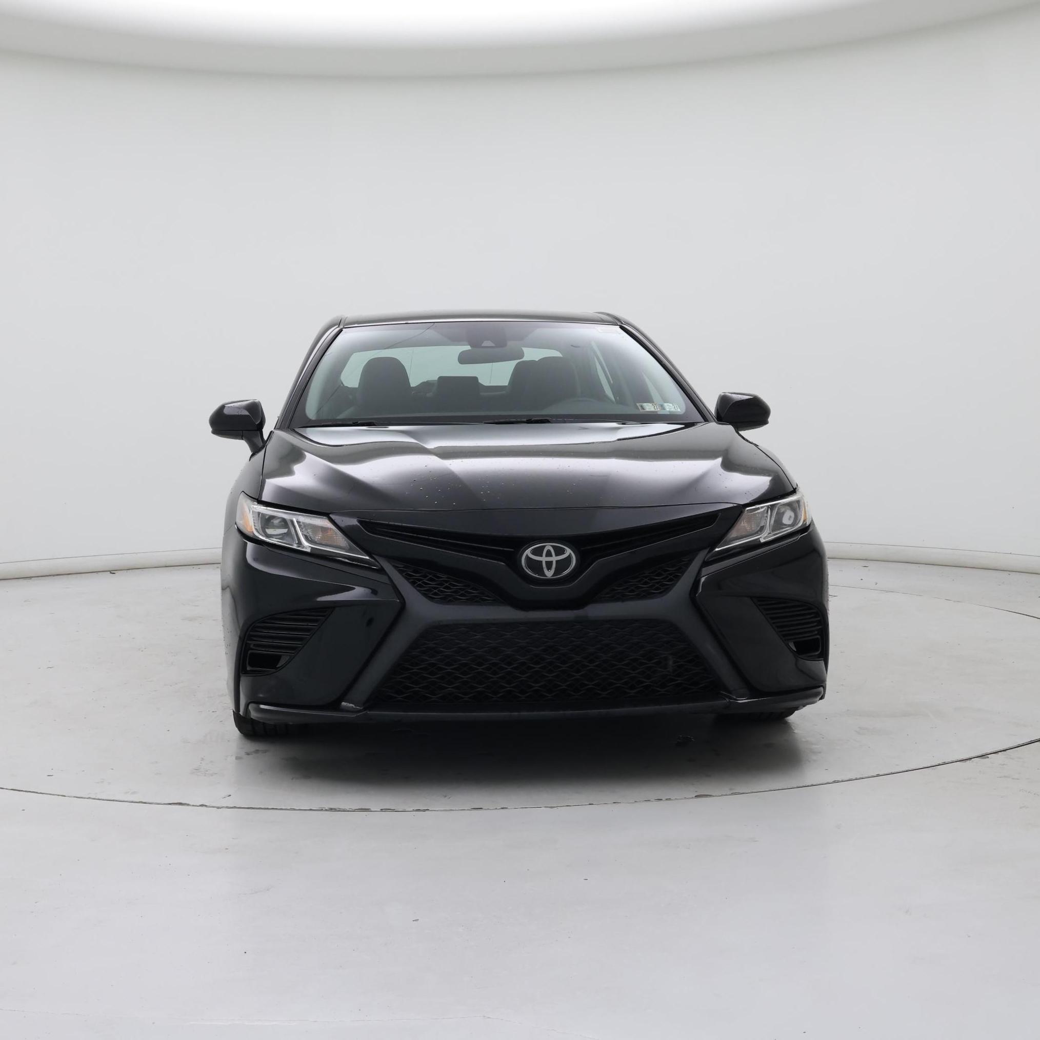 Thumbnail: 2019 Toyota Camry - 5