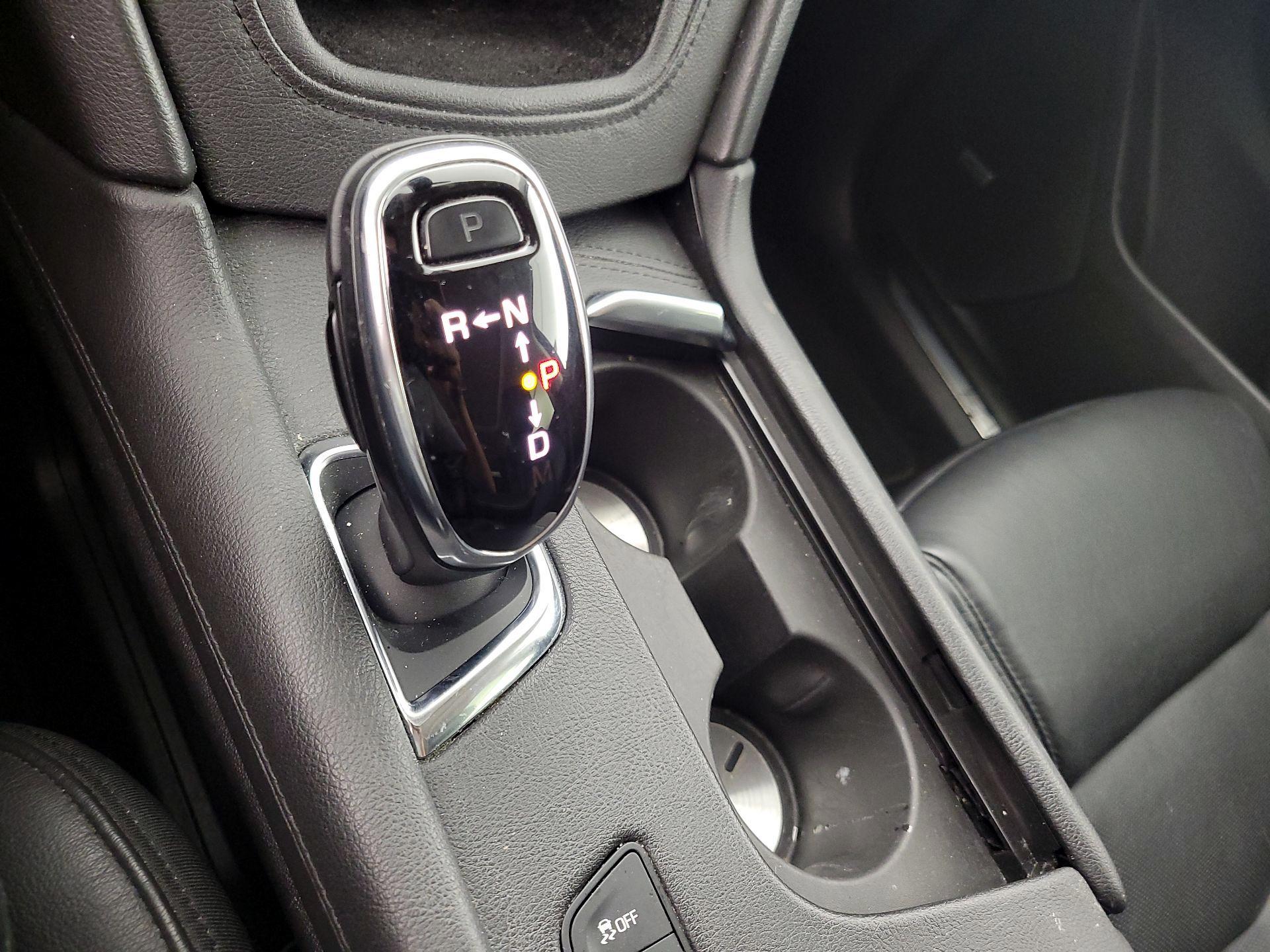 Thumbnail: 2017 Cadillac XT5 - 18