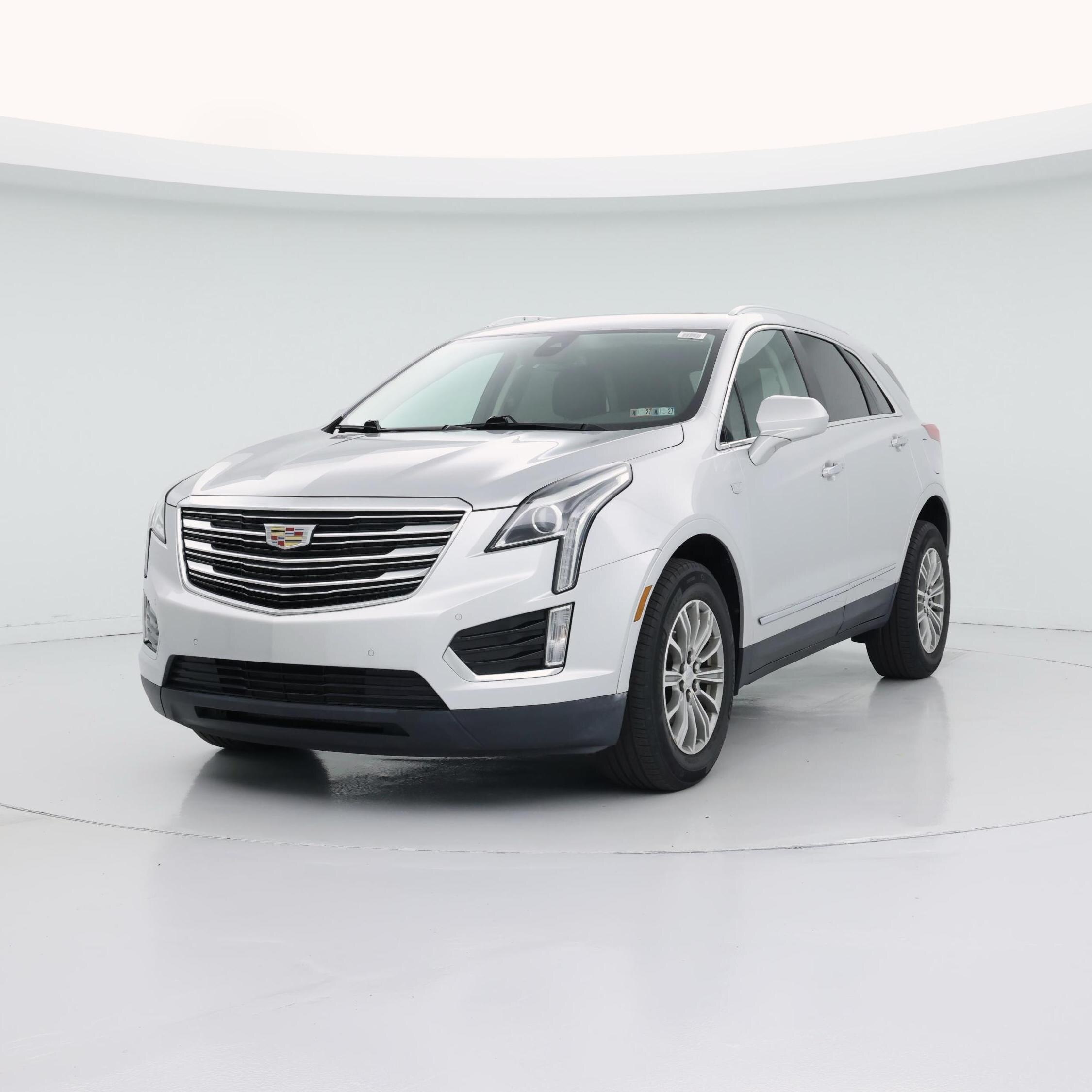 Thumbnail: 2017 Cadillac XT5 - 4