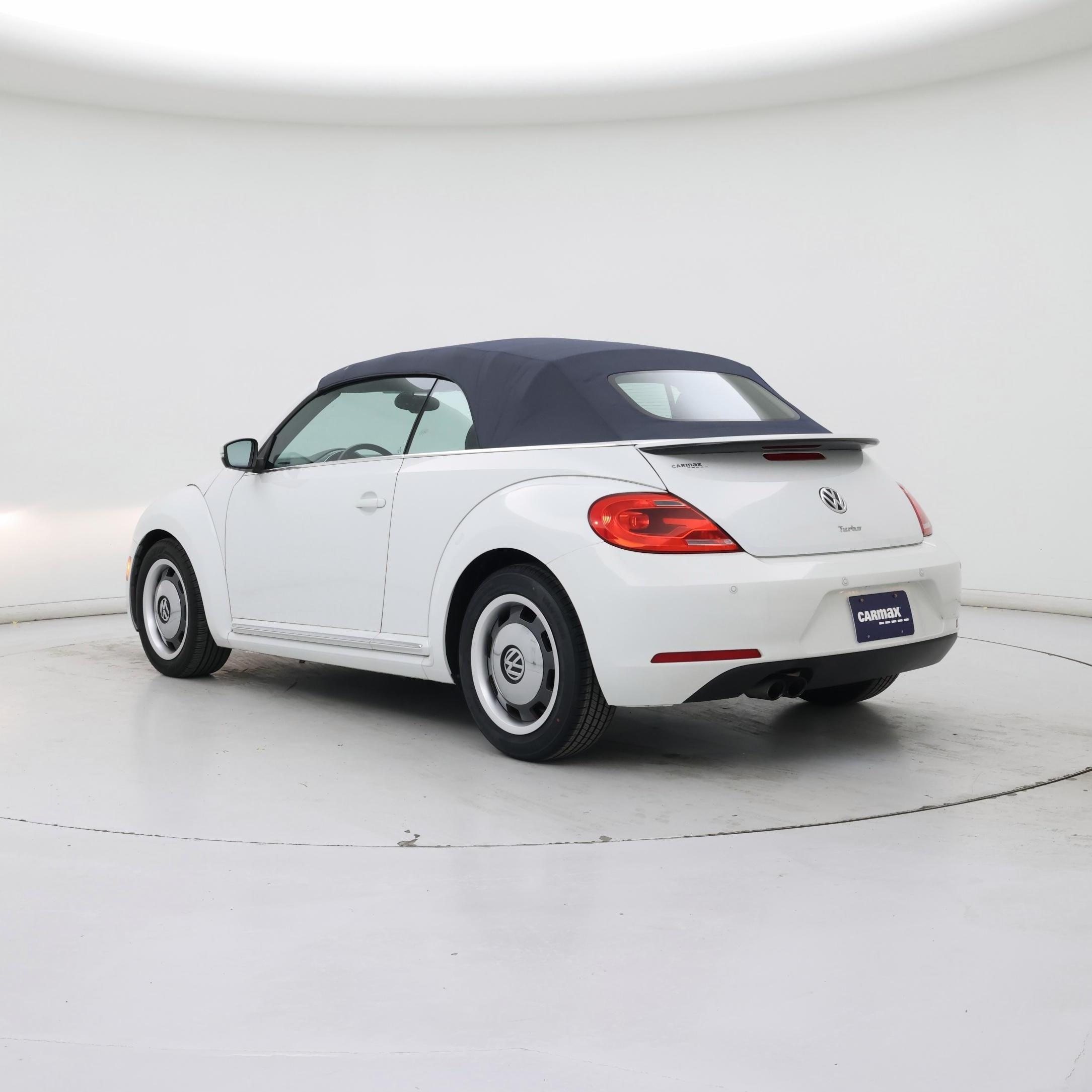 Thumbnail: 2016 Volkswagen Beetle - 2