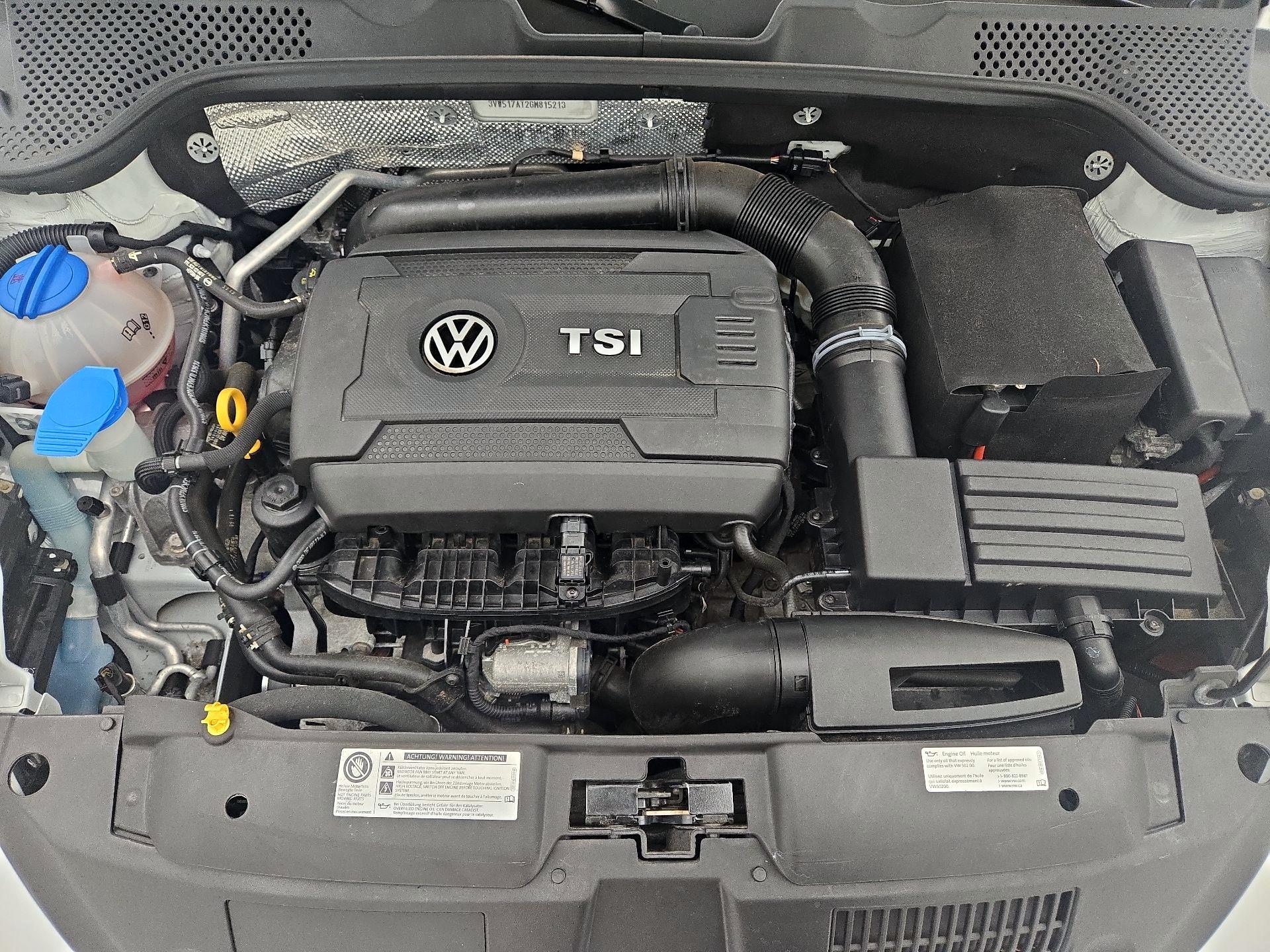 Thumbnail: 2016 Volkswagen Beetle - 20