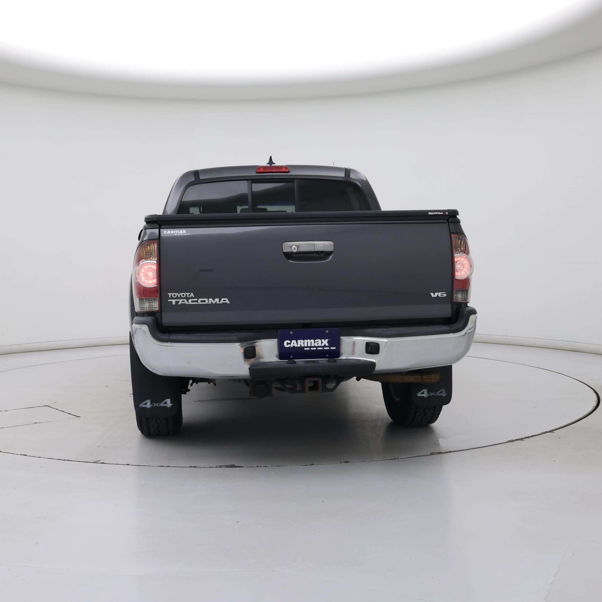 Thumbnail: 2015 Toyota Tacoma - 6