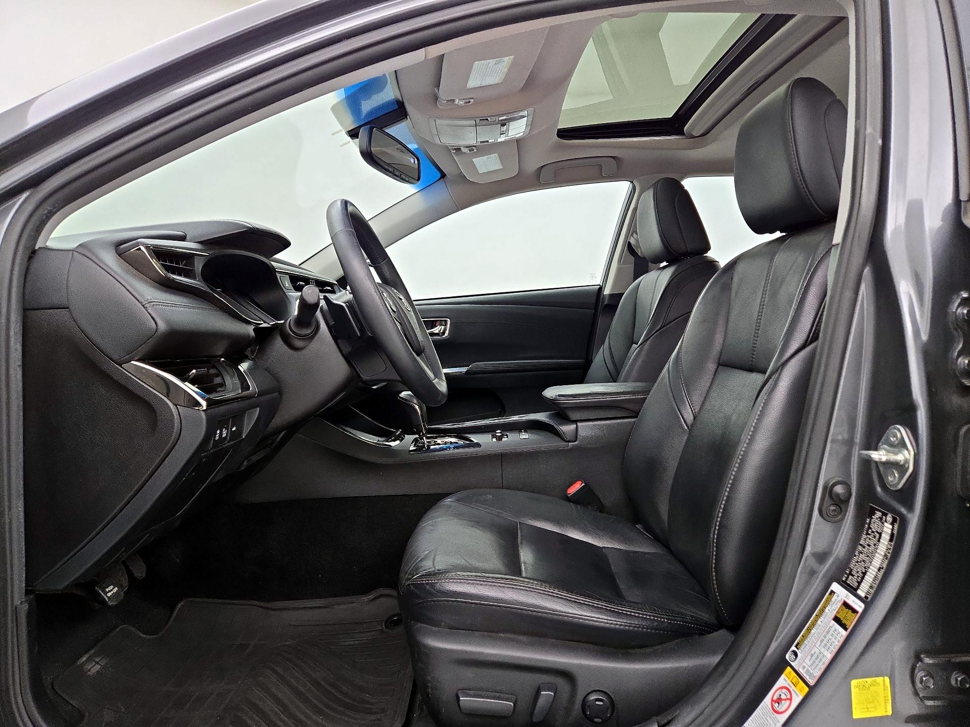 Thumbnail: 2016 Toyota Avalon - 11