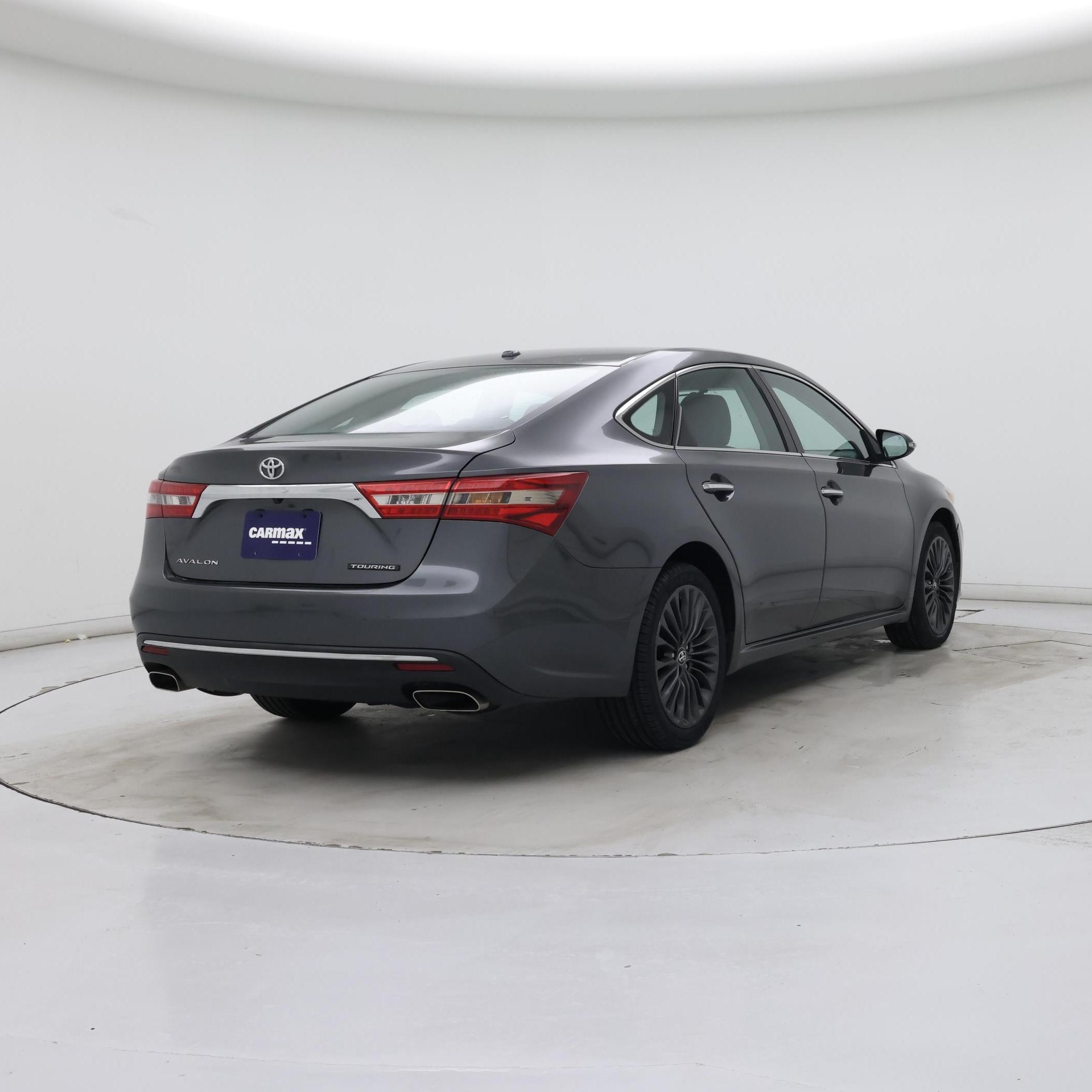 Thumbnail: 2016 Toyota Avalon - 8