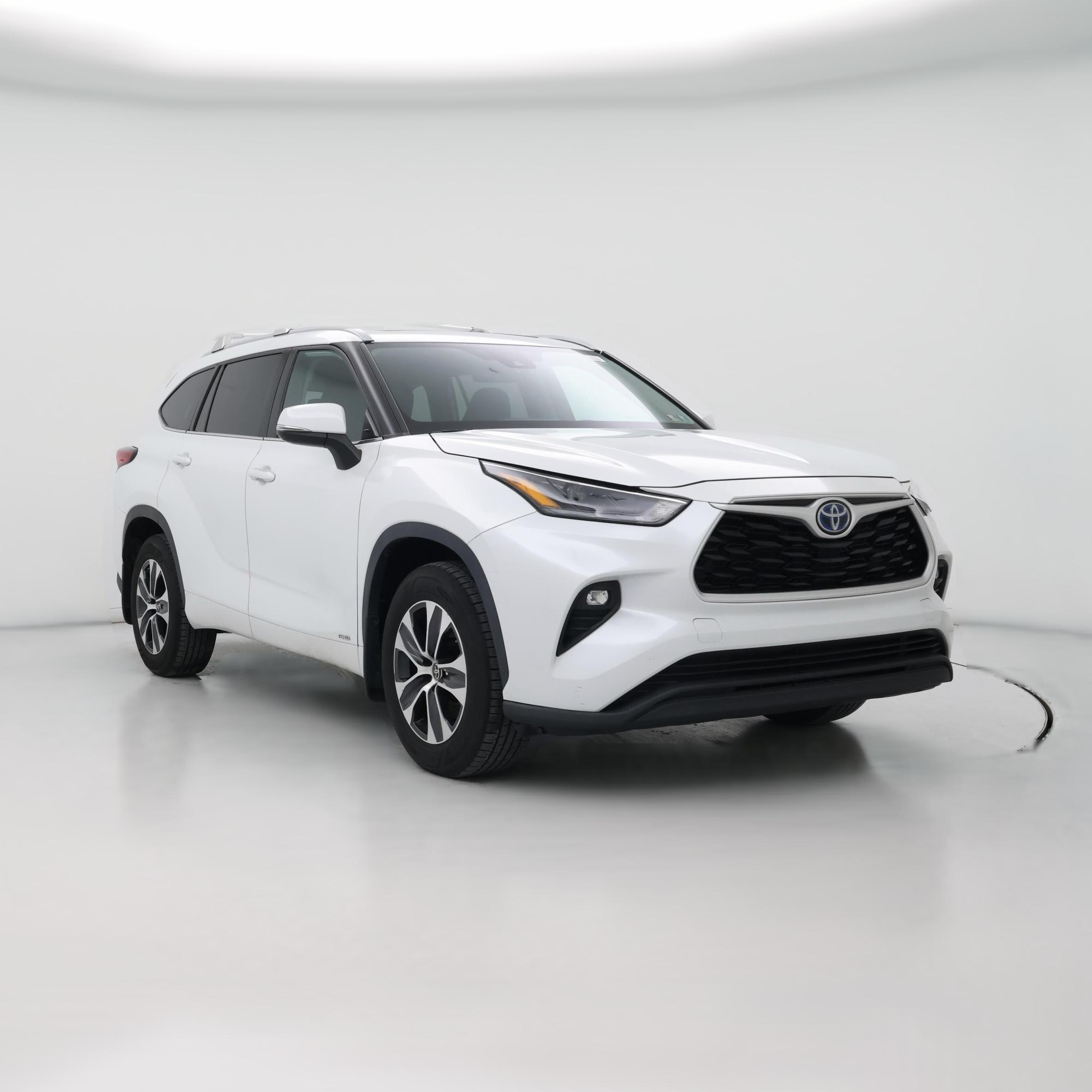 Thumbnail: 2022 Toyota Highlander - 1