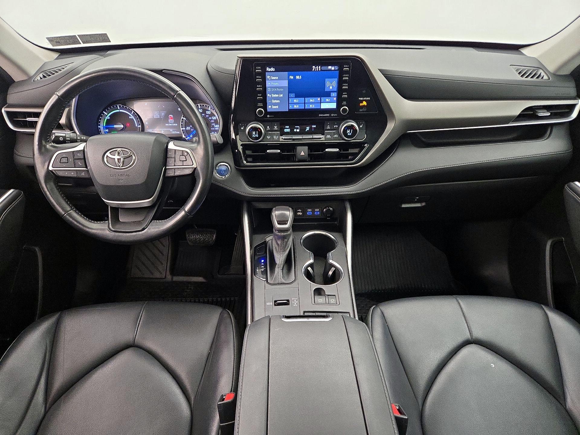 Thumbnail: 2022 Toyota Highlander - 9