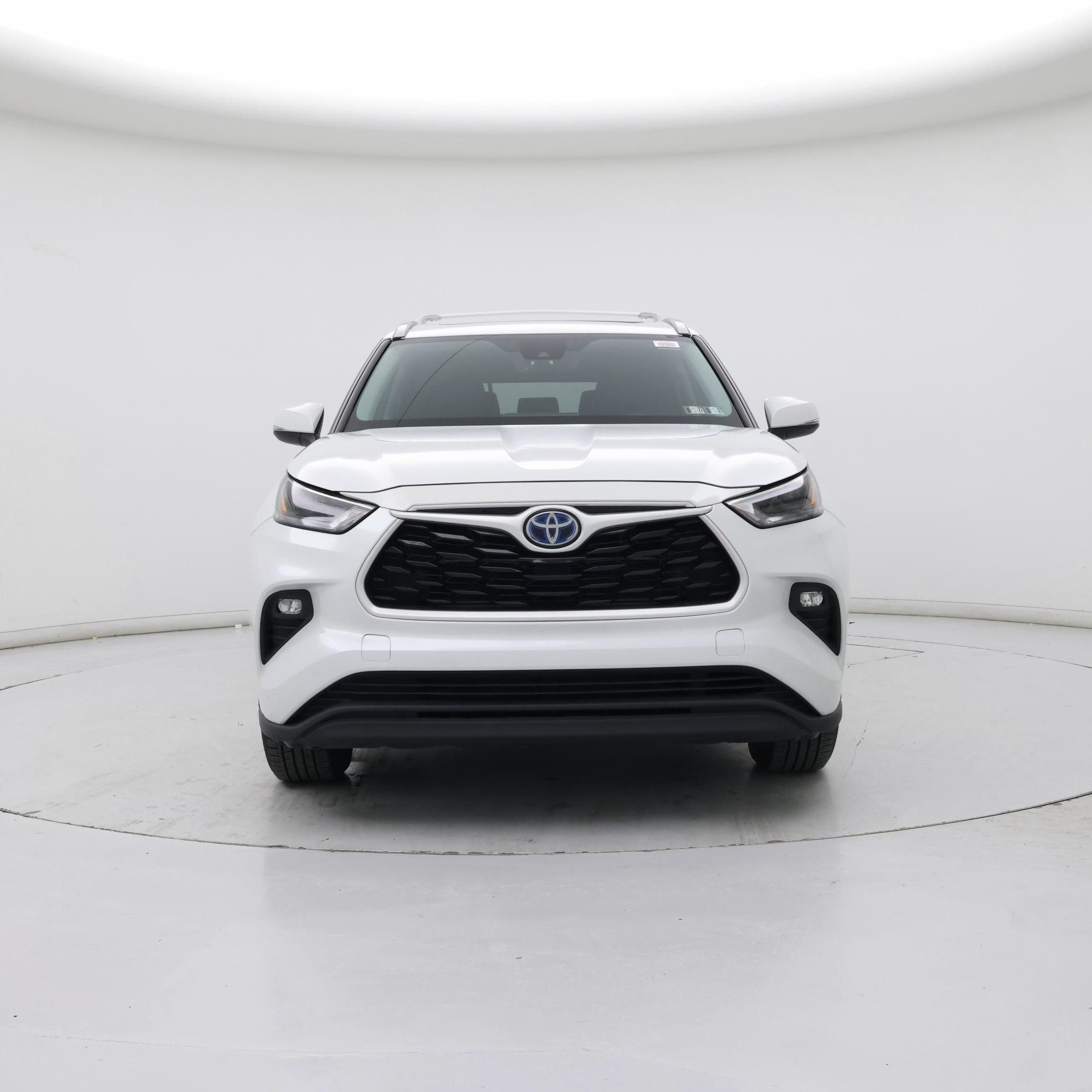 Thumbnail: 2022 Toyota Highlander - 5