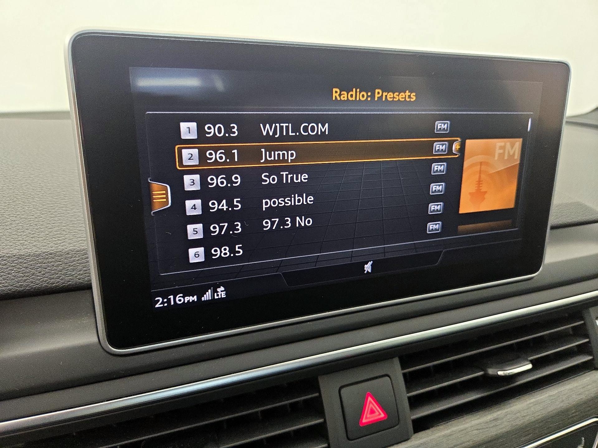 Thumbnail: 2019 Audi A4 - 15