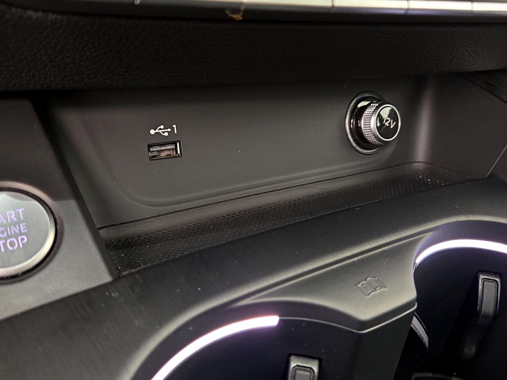 Thumbnail: 2019 Audi A4 - 18