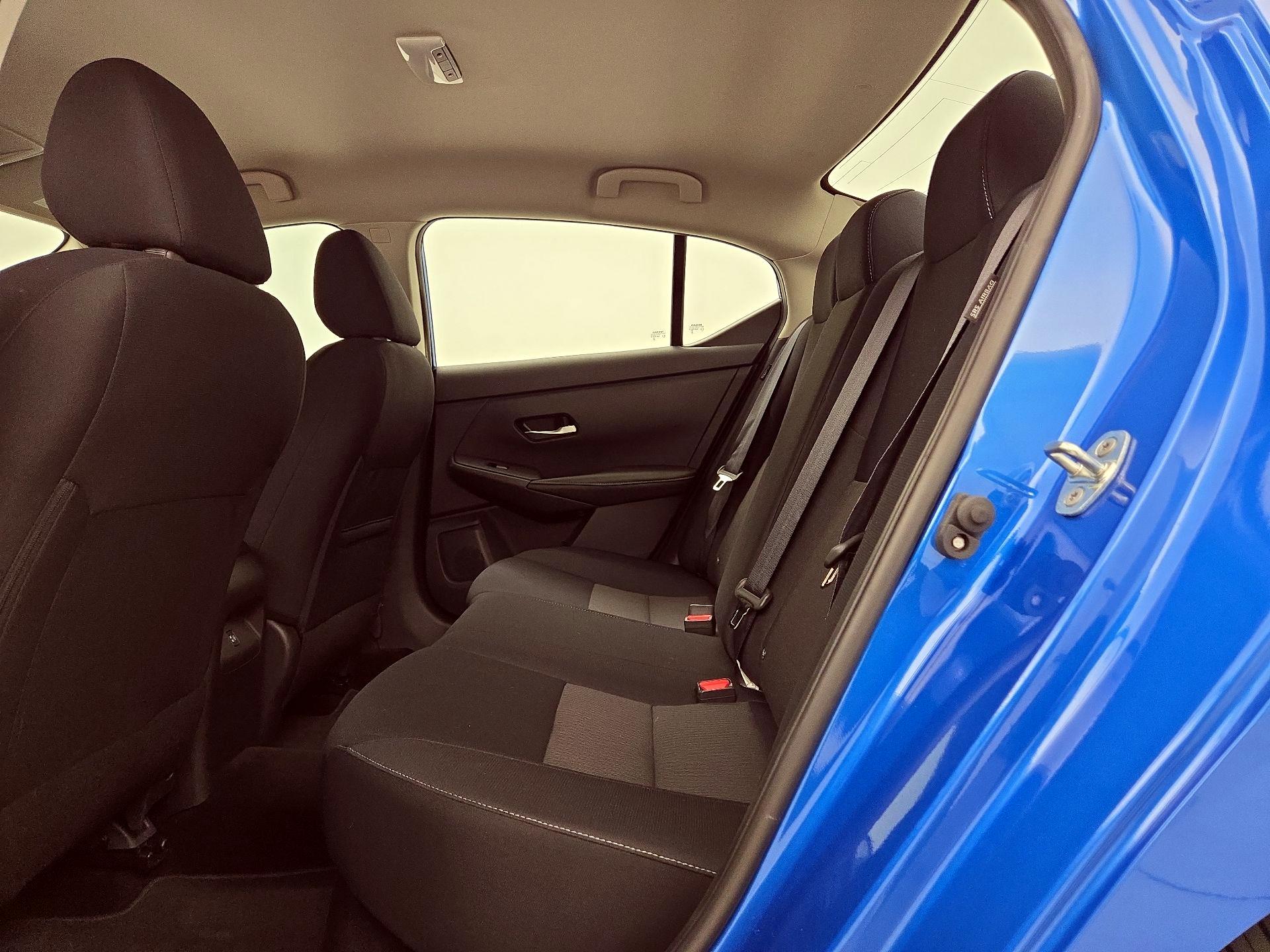 Thumbnail: 2023 Nissan Sentra - 18