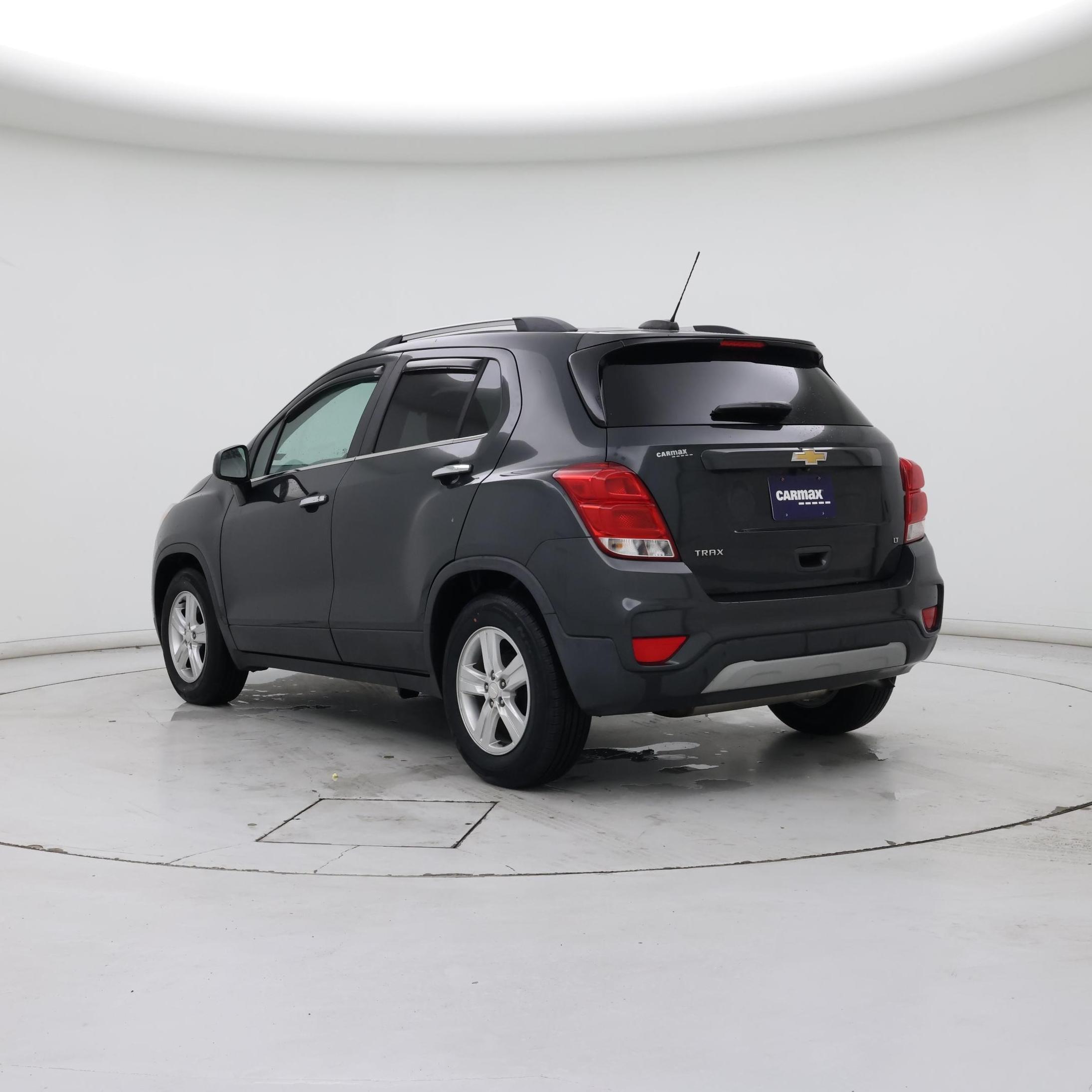 Thumbnail: 2018 Chevrolet Trax - 2