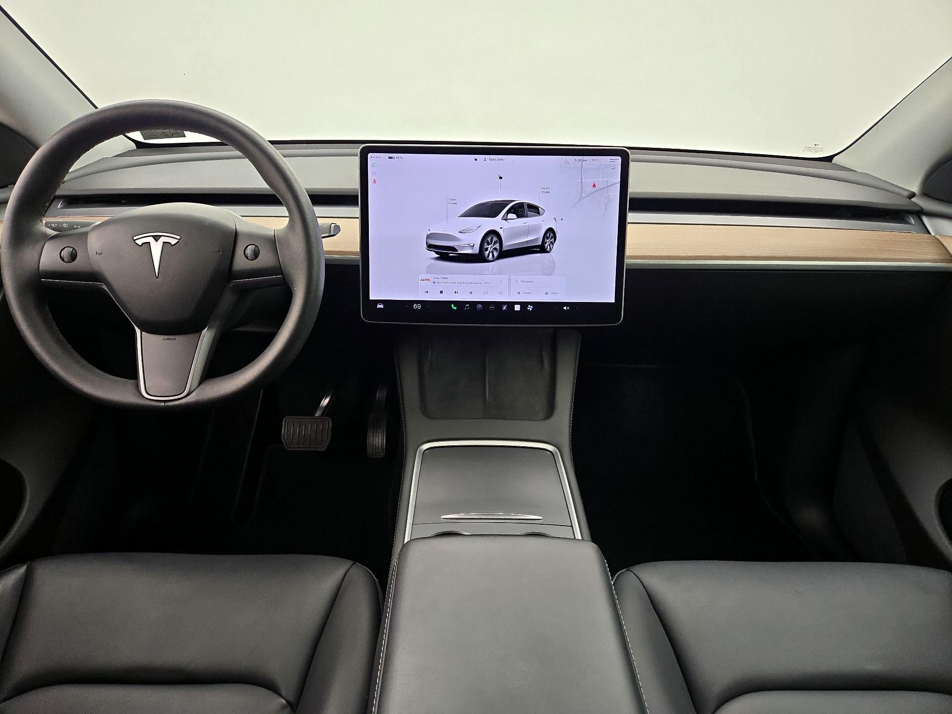 Thumbnail: 2023 Tesla Model Y - 9