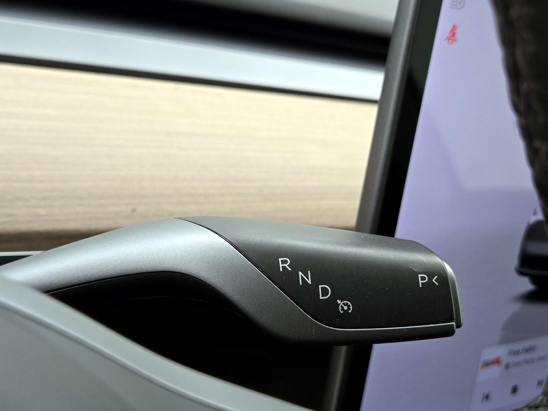 Thumbnail: 2023 Tesla Model Y - 17