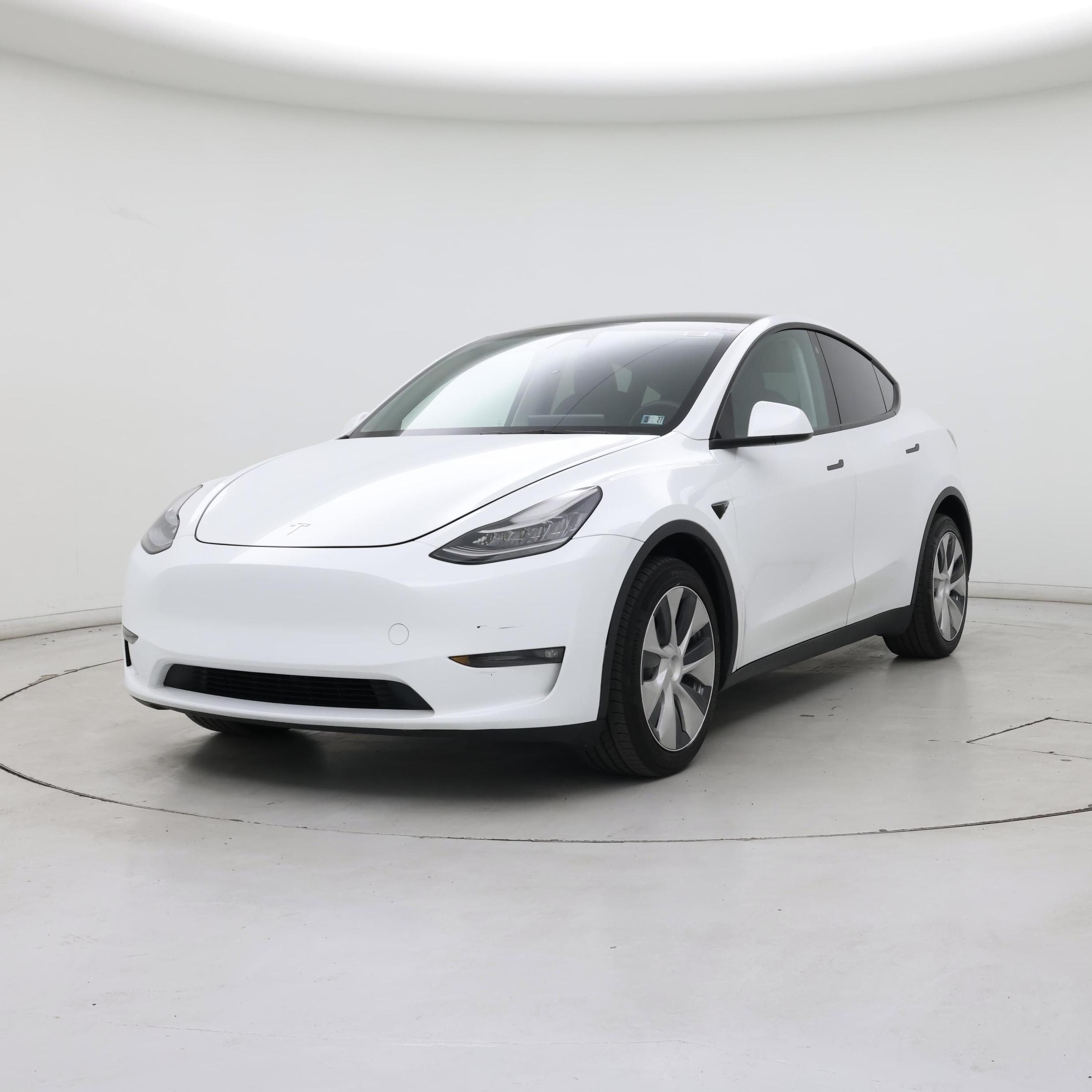 Thumbnail: 2023 Tesla Model Y - 4