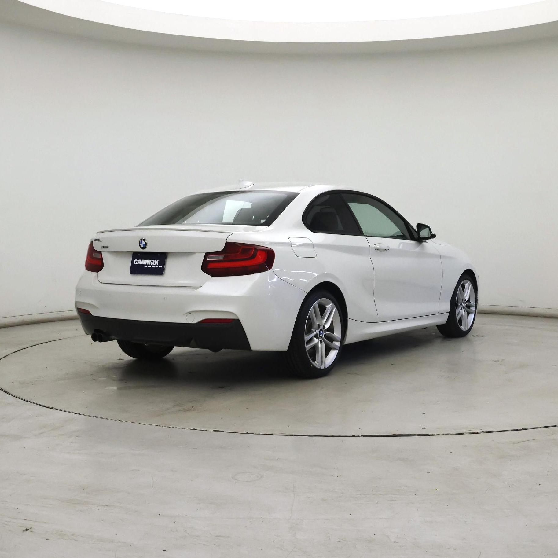Thumbnail: 2016 BMW 2 Series - 8