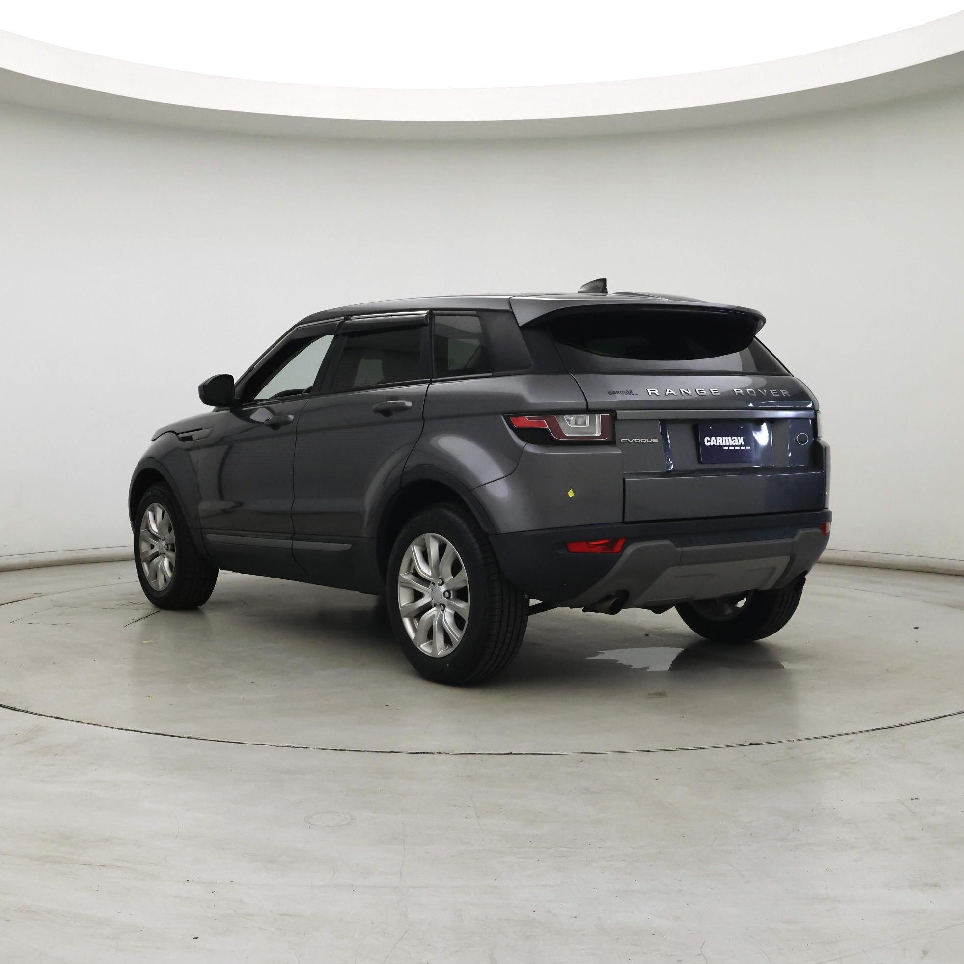 Thumbnail: 2017 Land Rover Range Rover Evoque - 2