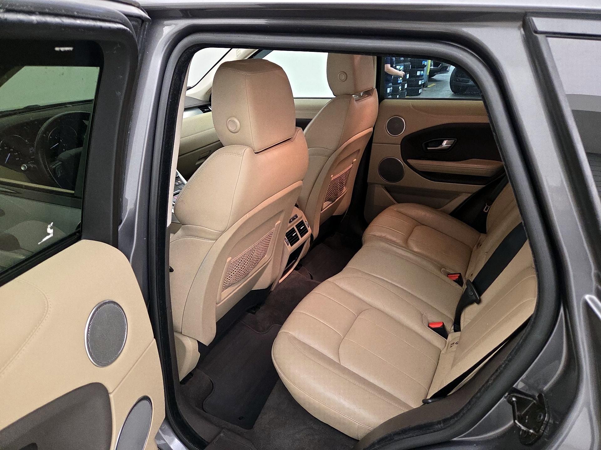 Thumbnail: 2017 Land Rover Range Rover Evoque - 20