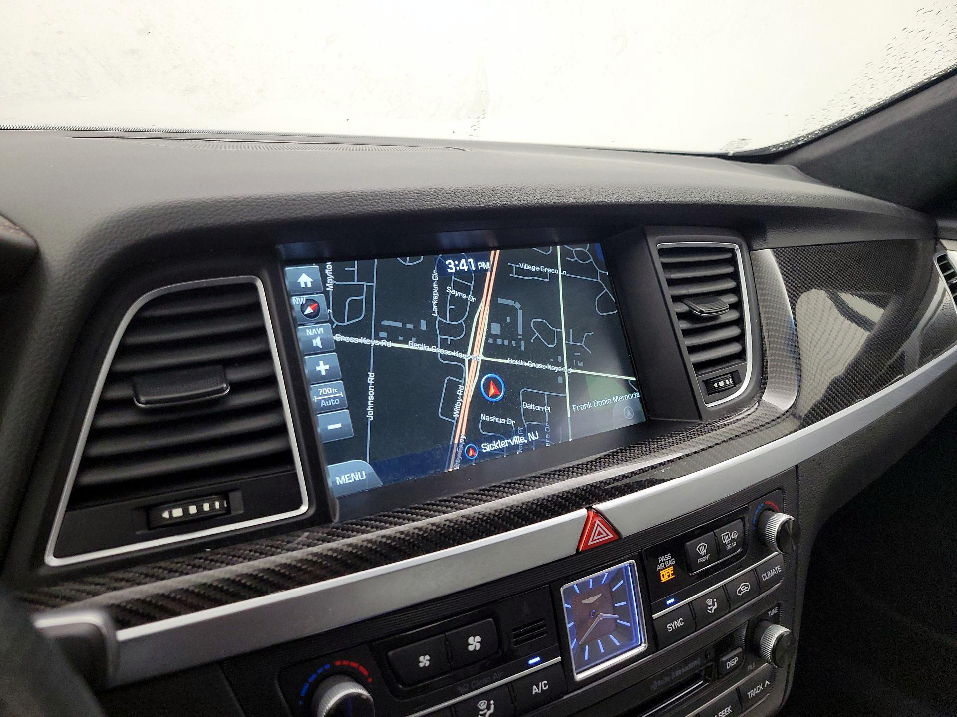 Thumbnail: 2018 Genesis G80 - 14