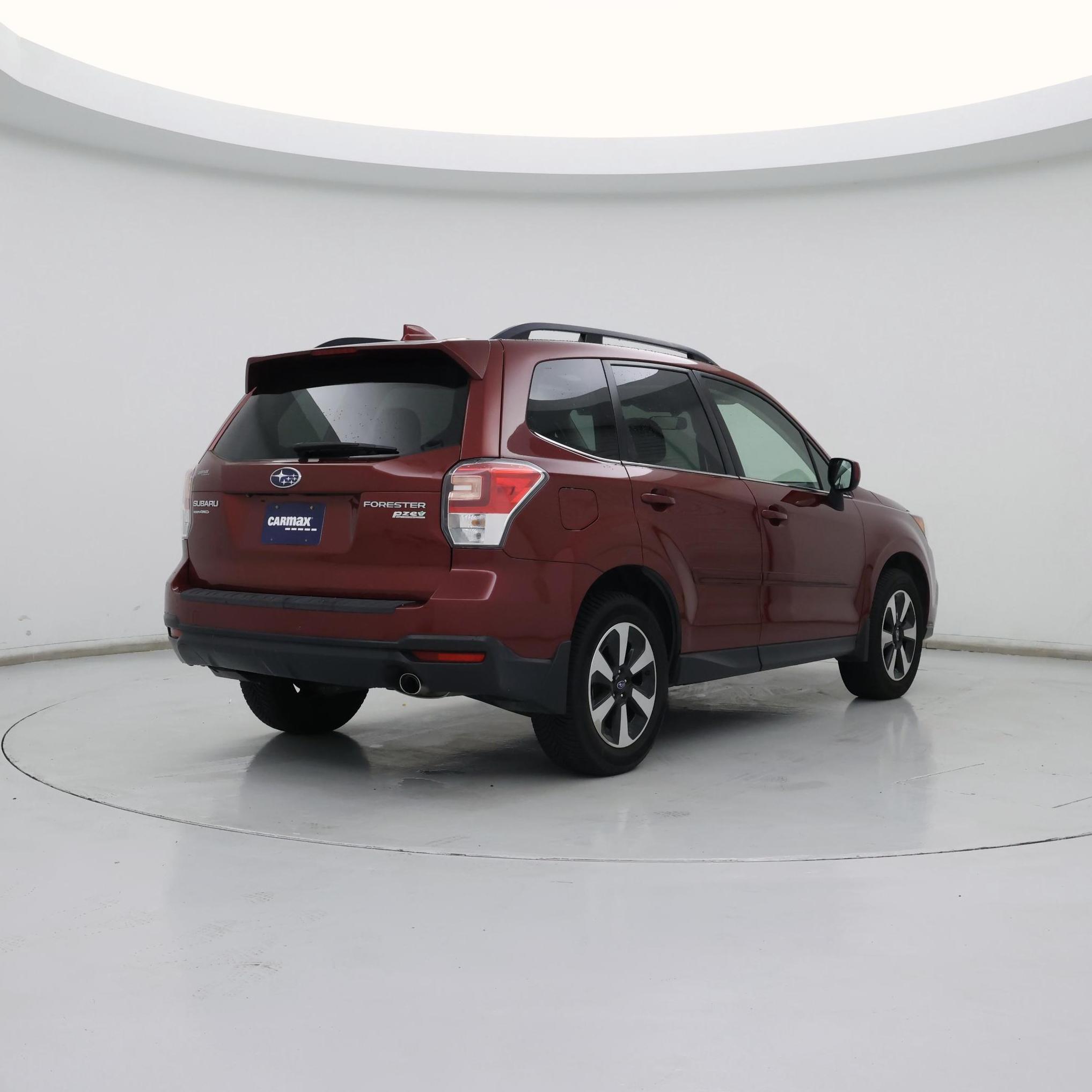 Thumbnail: 2017 Subaru Forester - 8