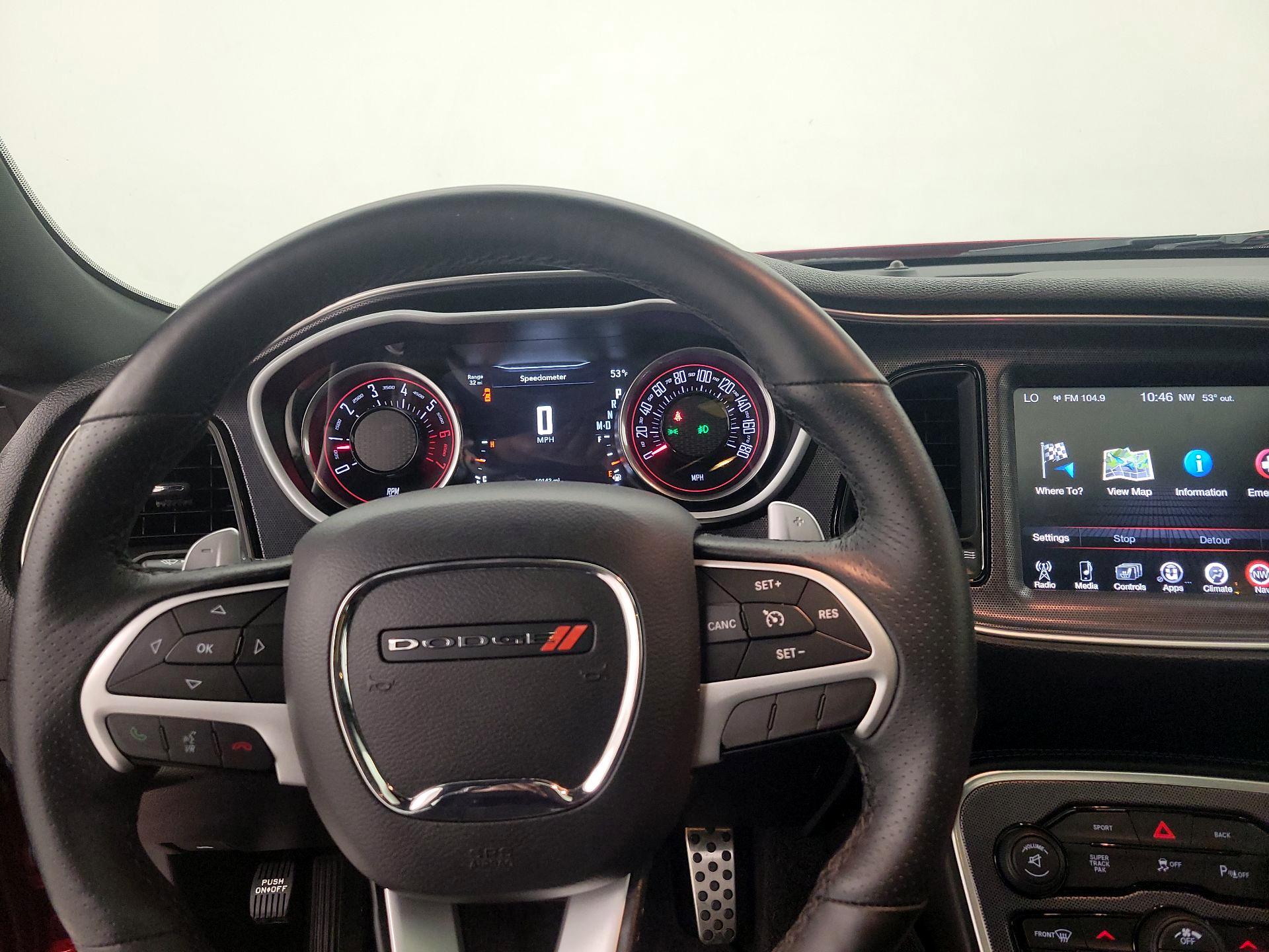 Thumbnail: 2016 Dodge Challenger - 10