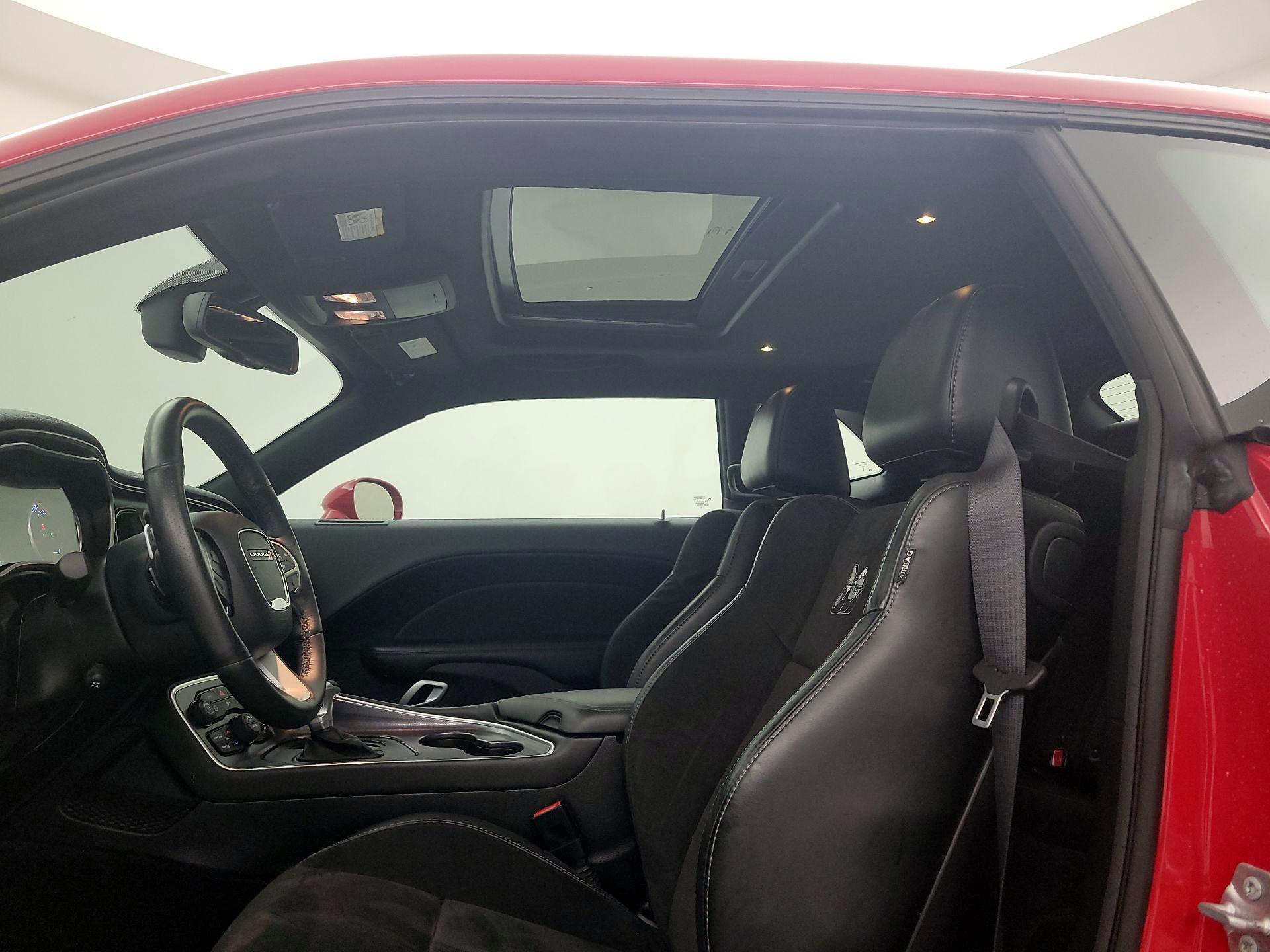 Thumbnail: 2016 Dodge Challenger - 20