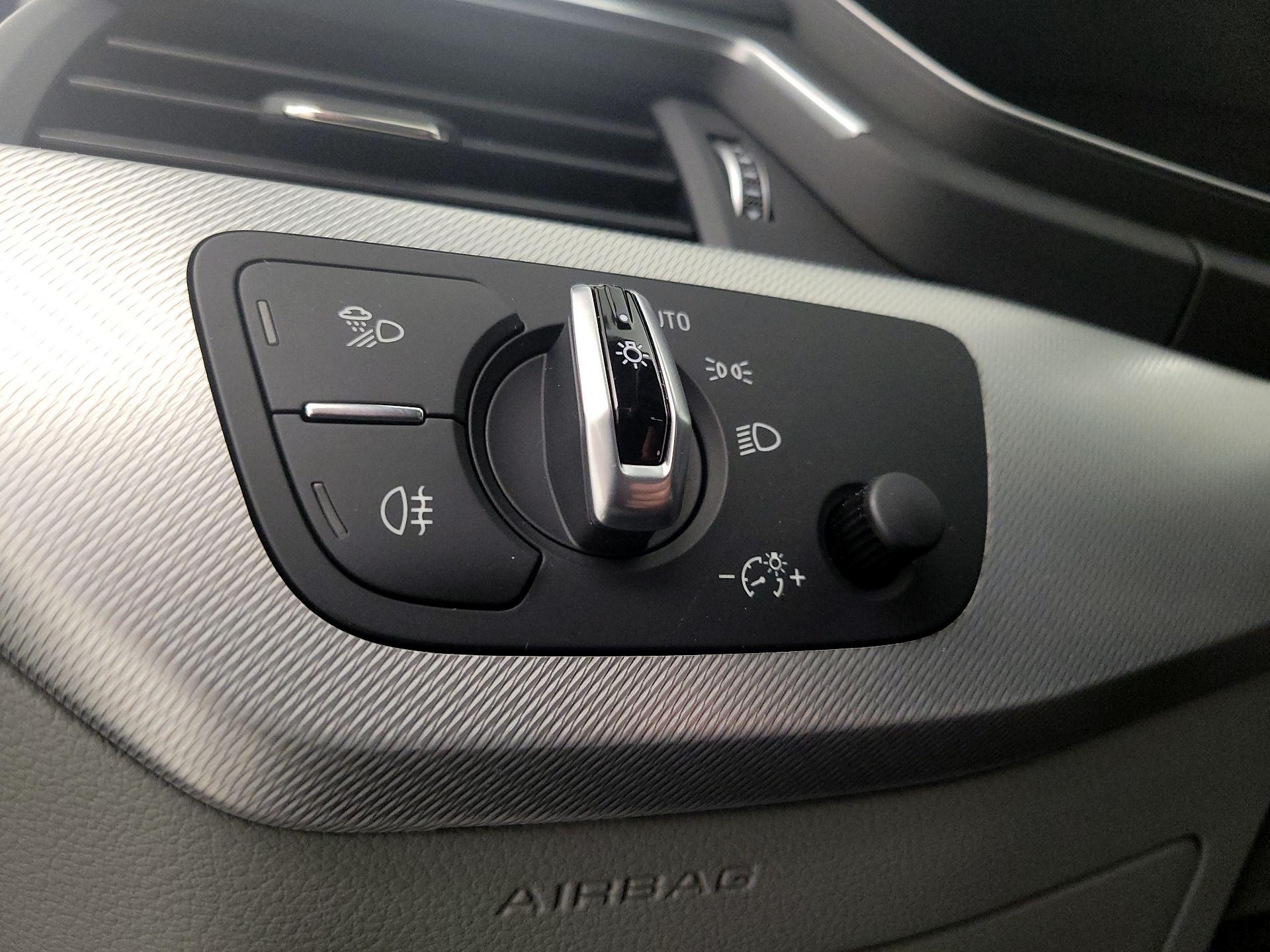 Thumbnail: 2017 Audi A4 - 13