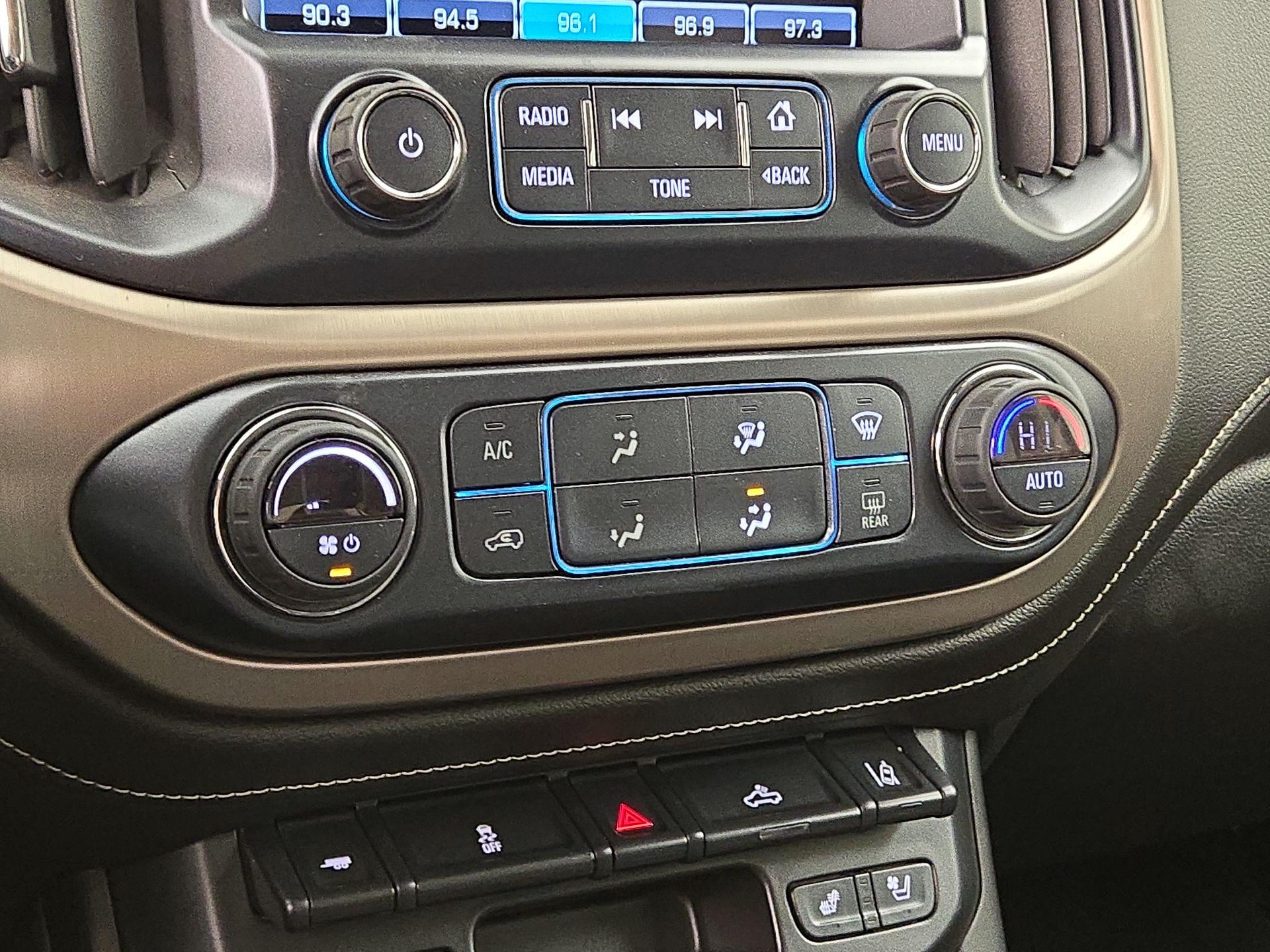 Thumbnail: 2018 GMC Canyon - 16