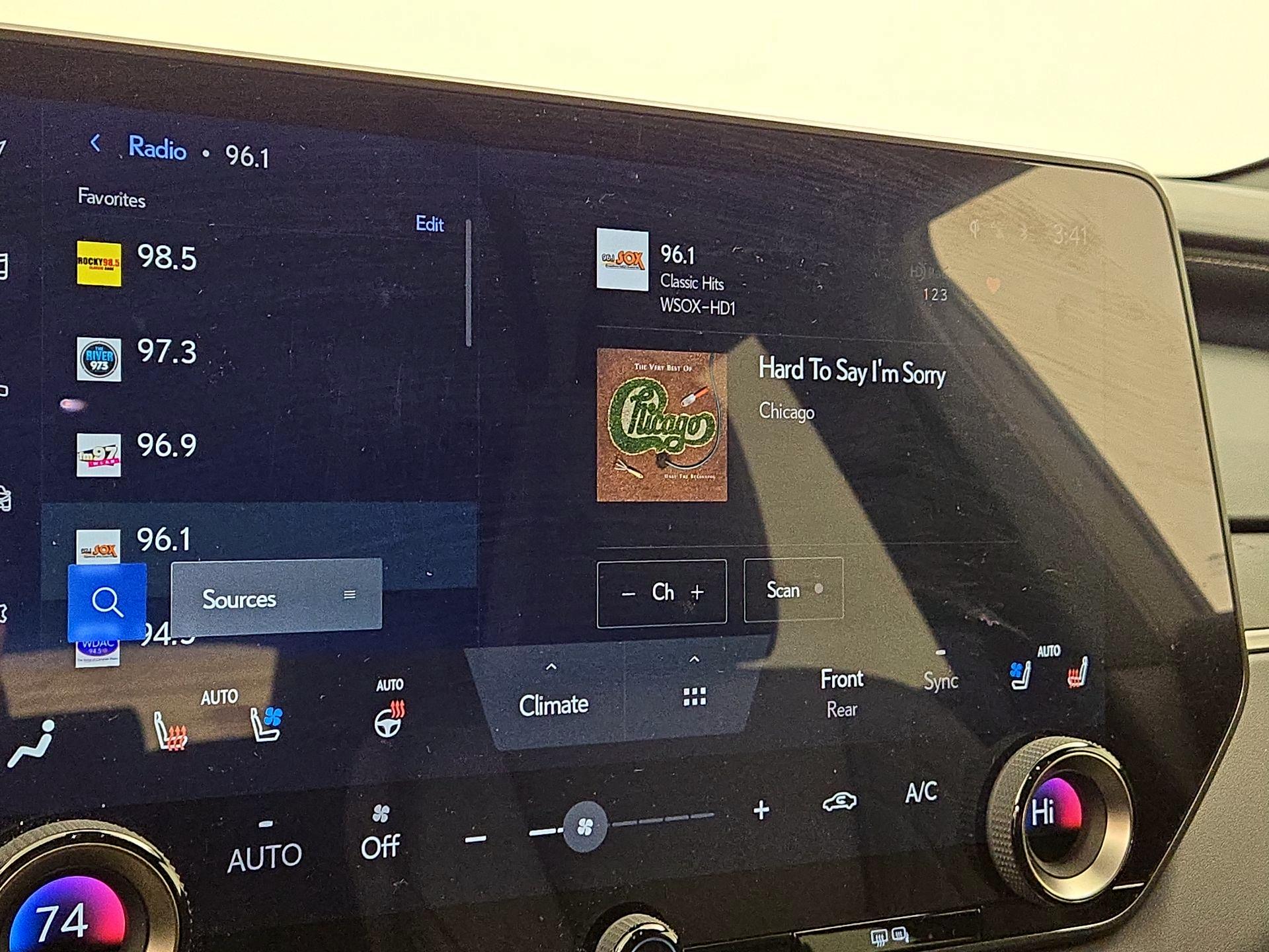 Thumbnail: 2025 Lexus RX - 14