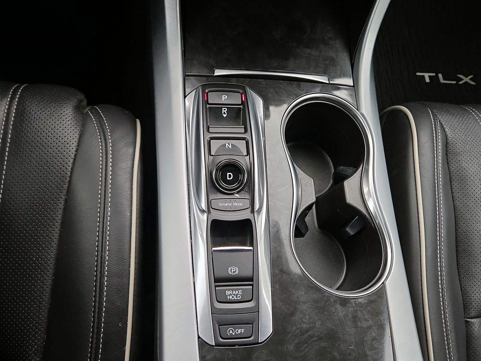 Thumbnail: 2020 Acura TLX - 18