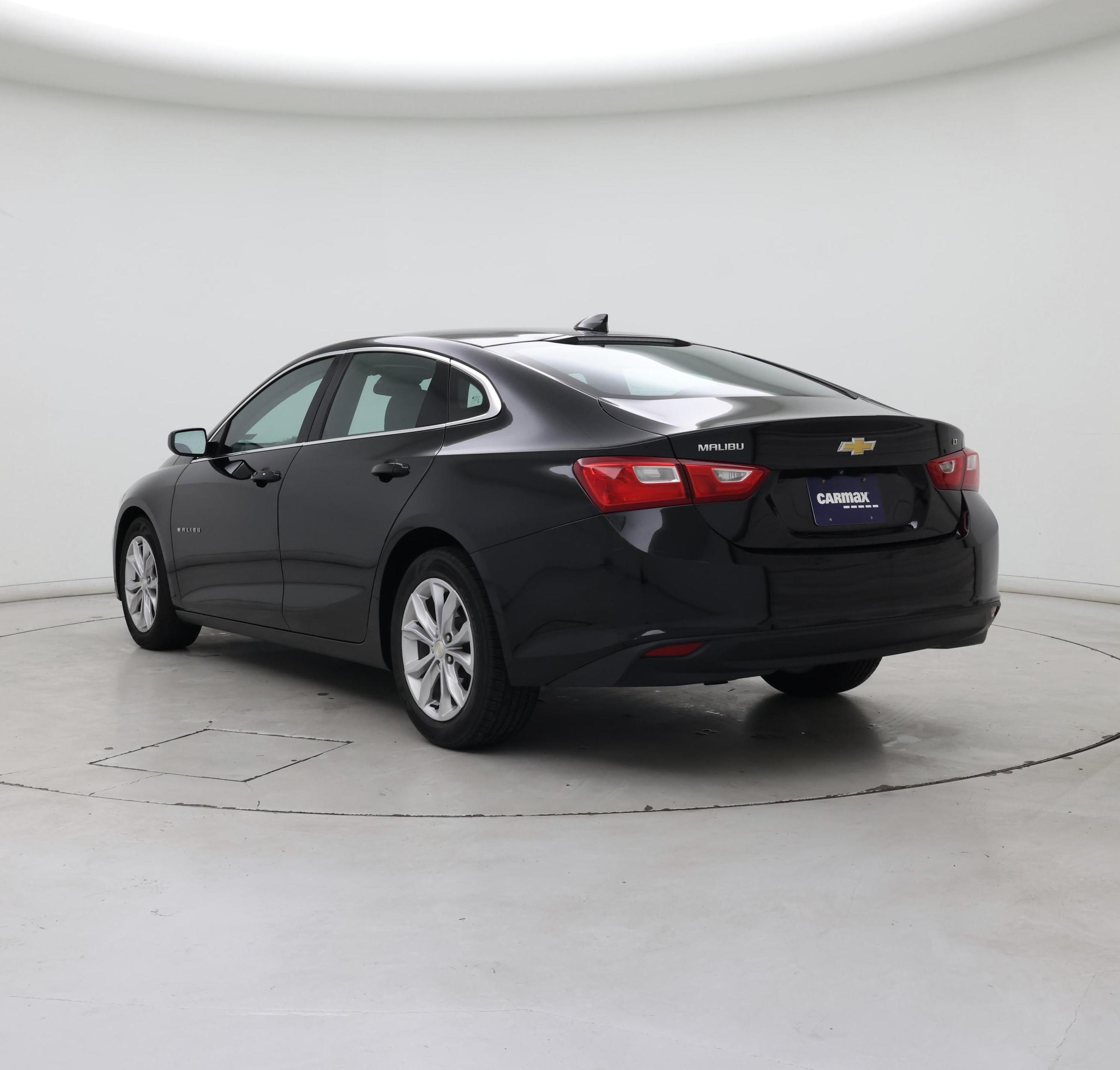 Thumbnail: 2023 Chevrolet Malibu - 2