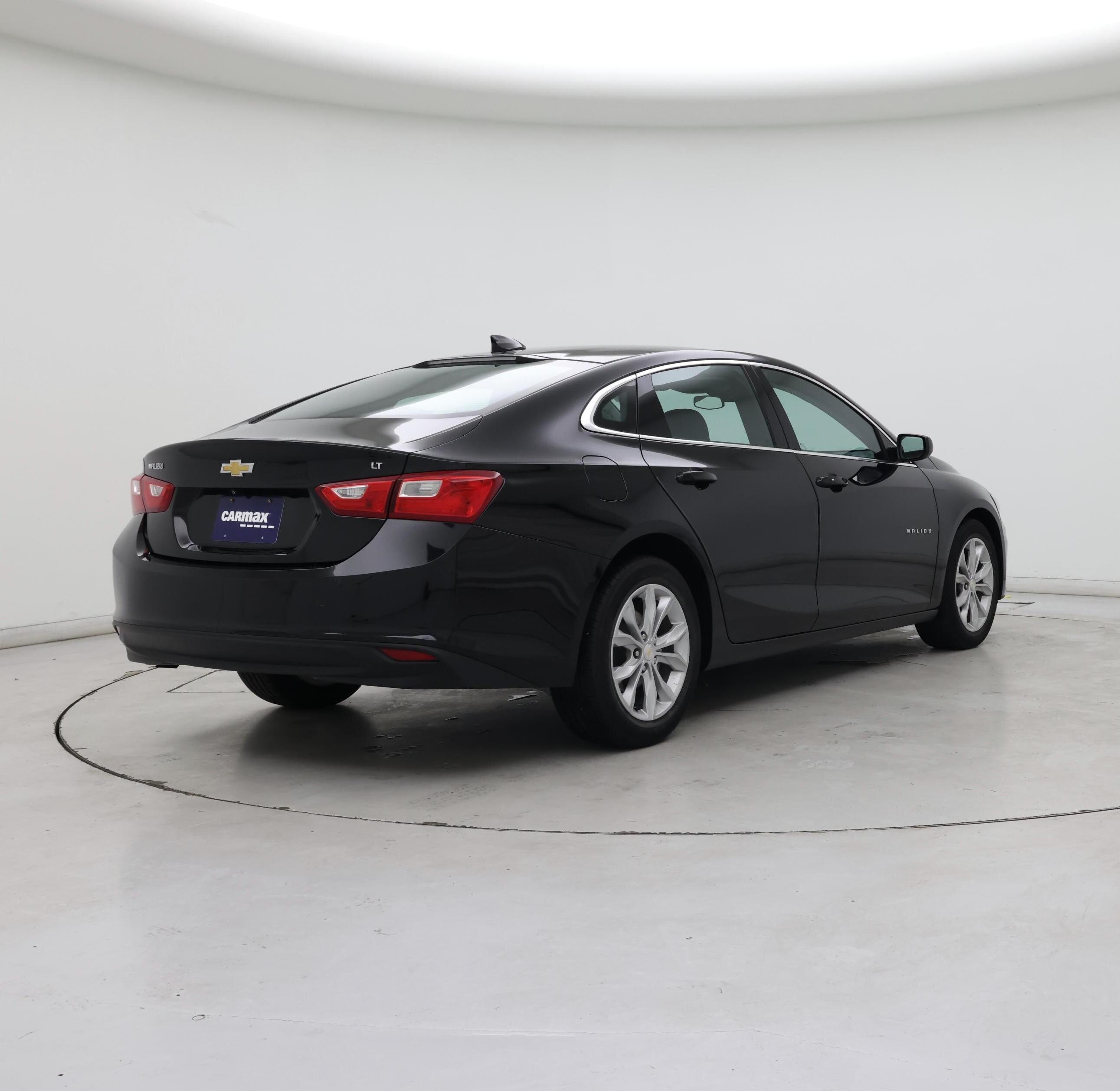 Thumbnail: 2023 Chevrolet Malibu - 8