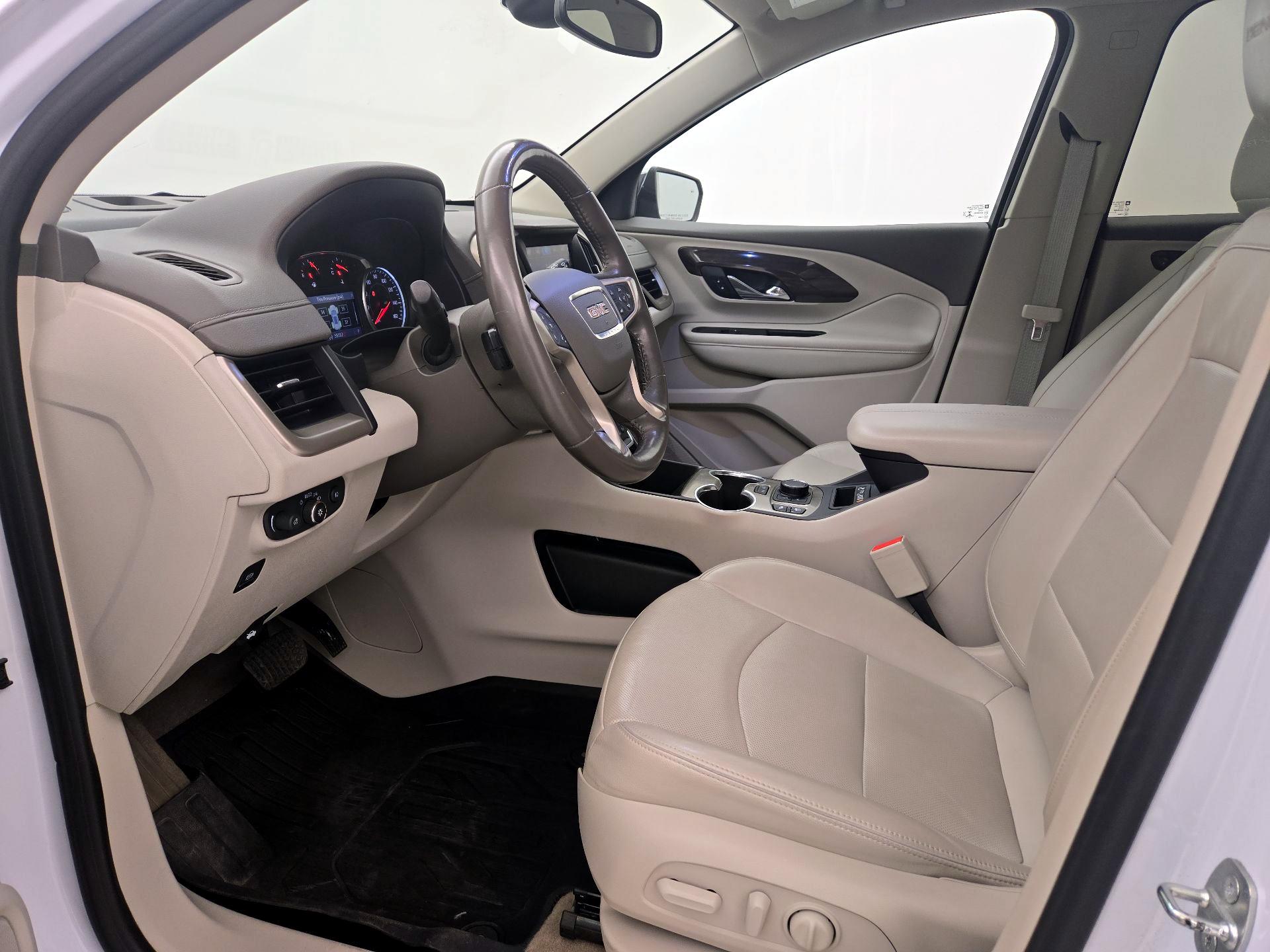 Thumbnail: 2020 GMC Terrain - 11