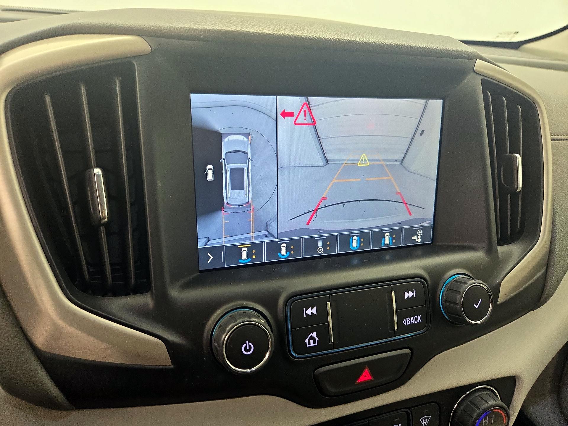 Thumbnail: 2020 GMC Terrain - 14