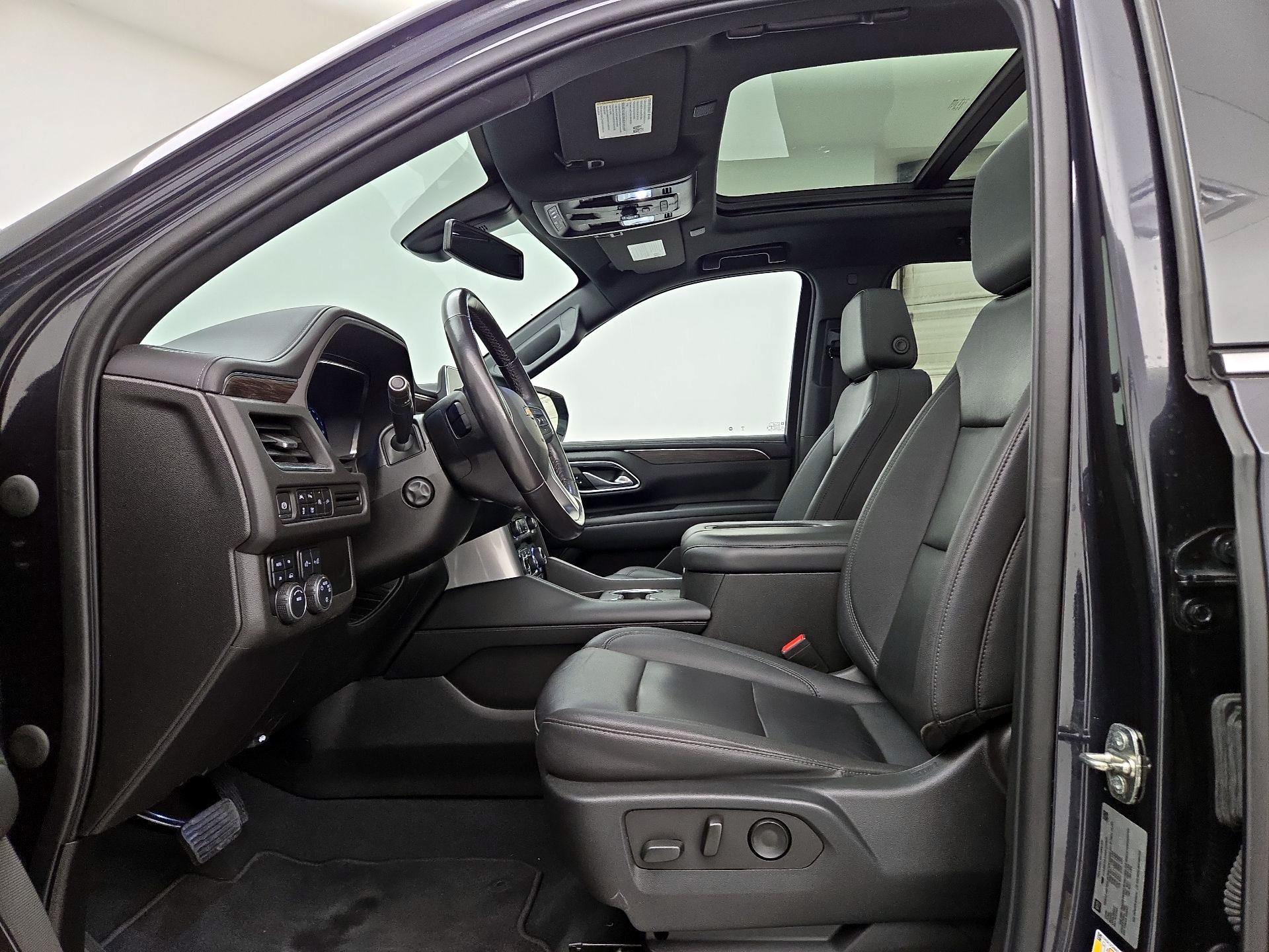 Thumbnail: 2022 Chevrolet Suburban - 11