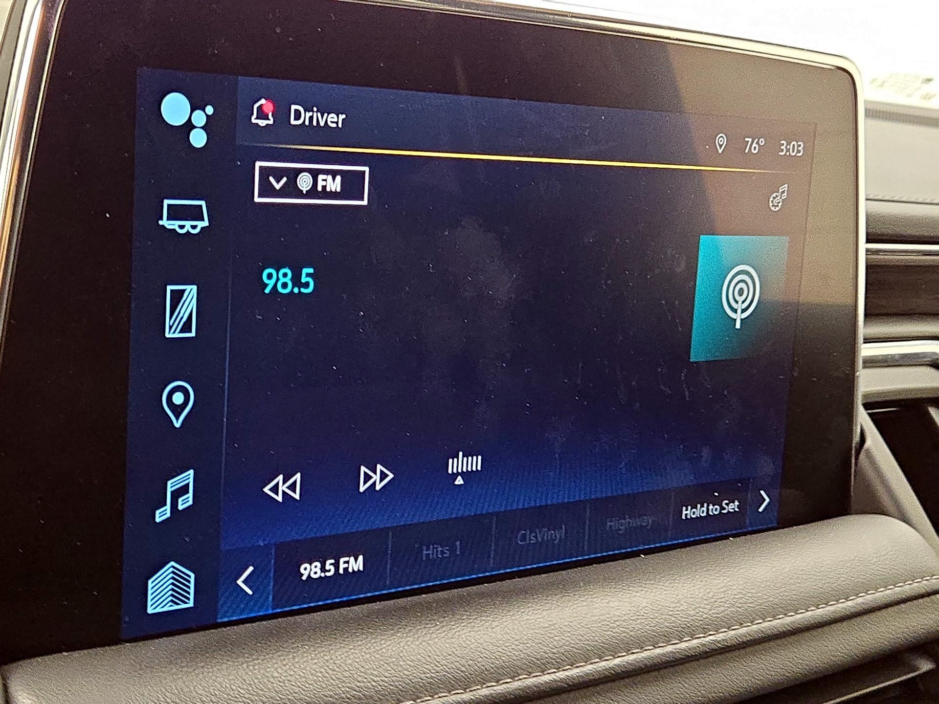 Thumbnail: 2022 Chevrolet Suburban - 15