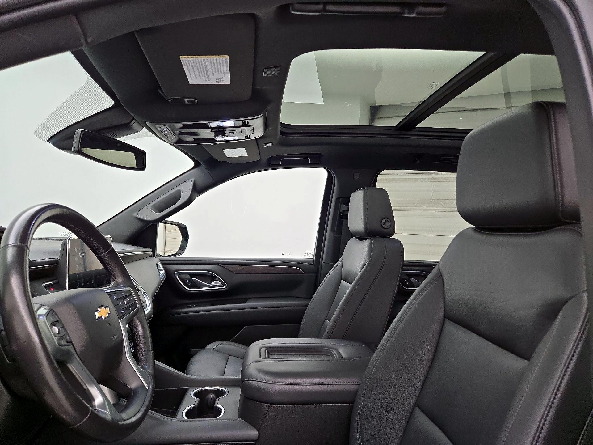 Thumbnail: 2022 Chevrolet Suburban - 19