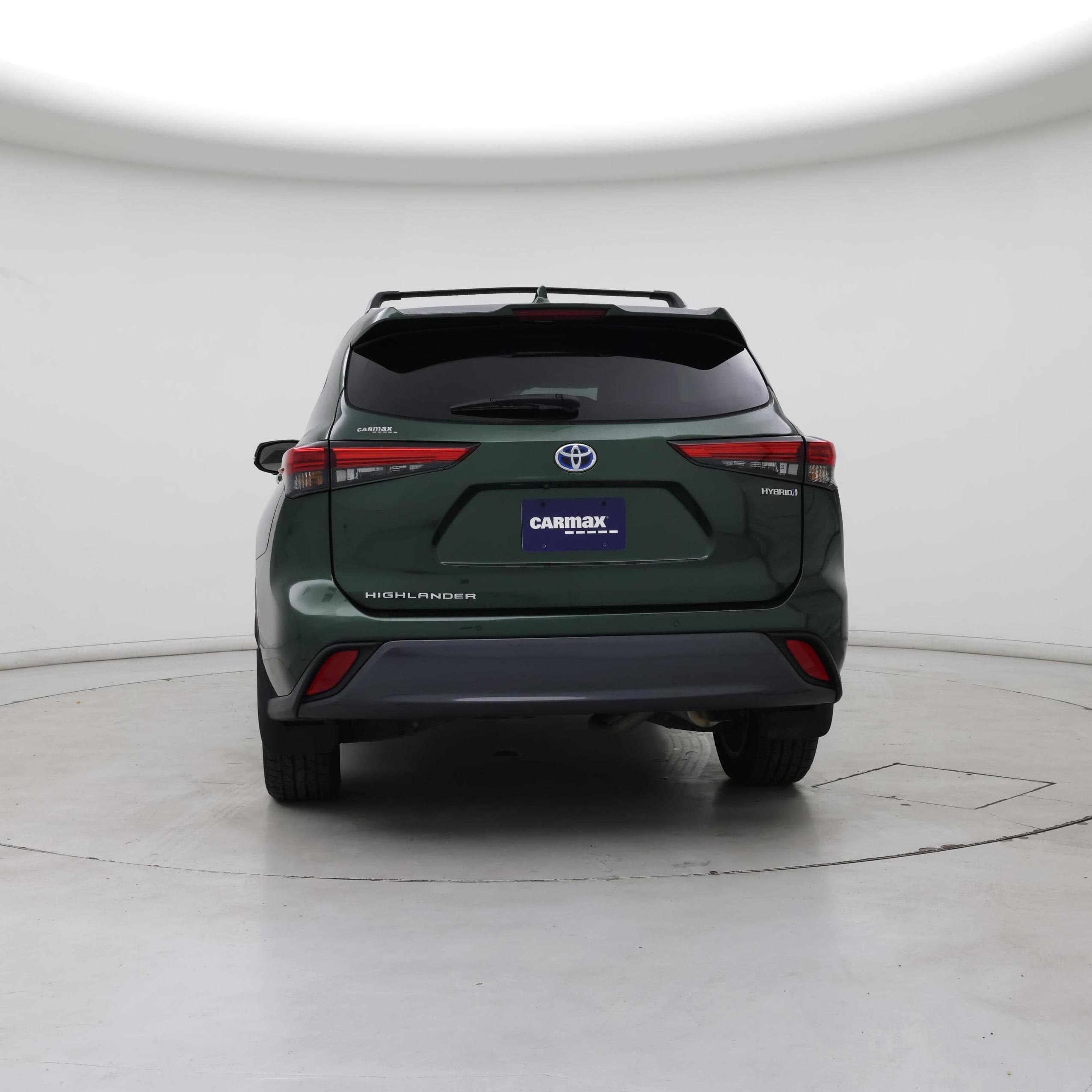 Thumbnail: 2023 Toyota Highlander - 6