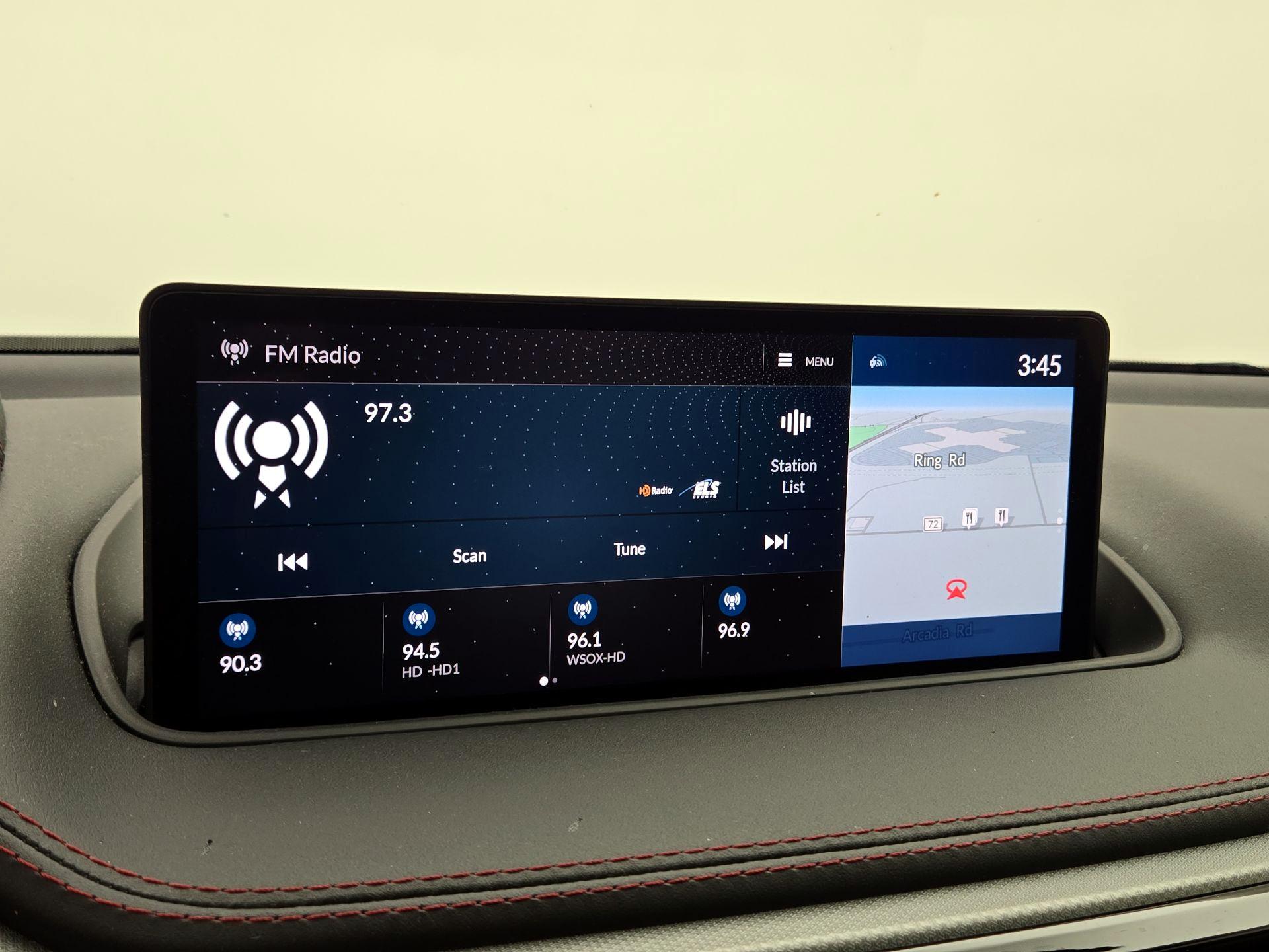 Thumbnail: 2022 Acura MDX - 16