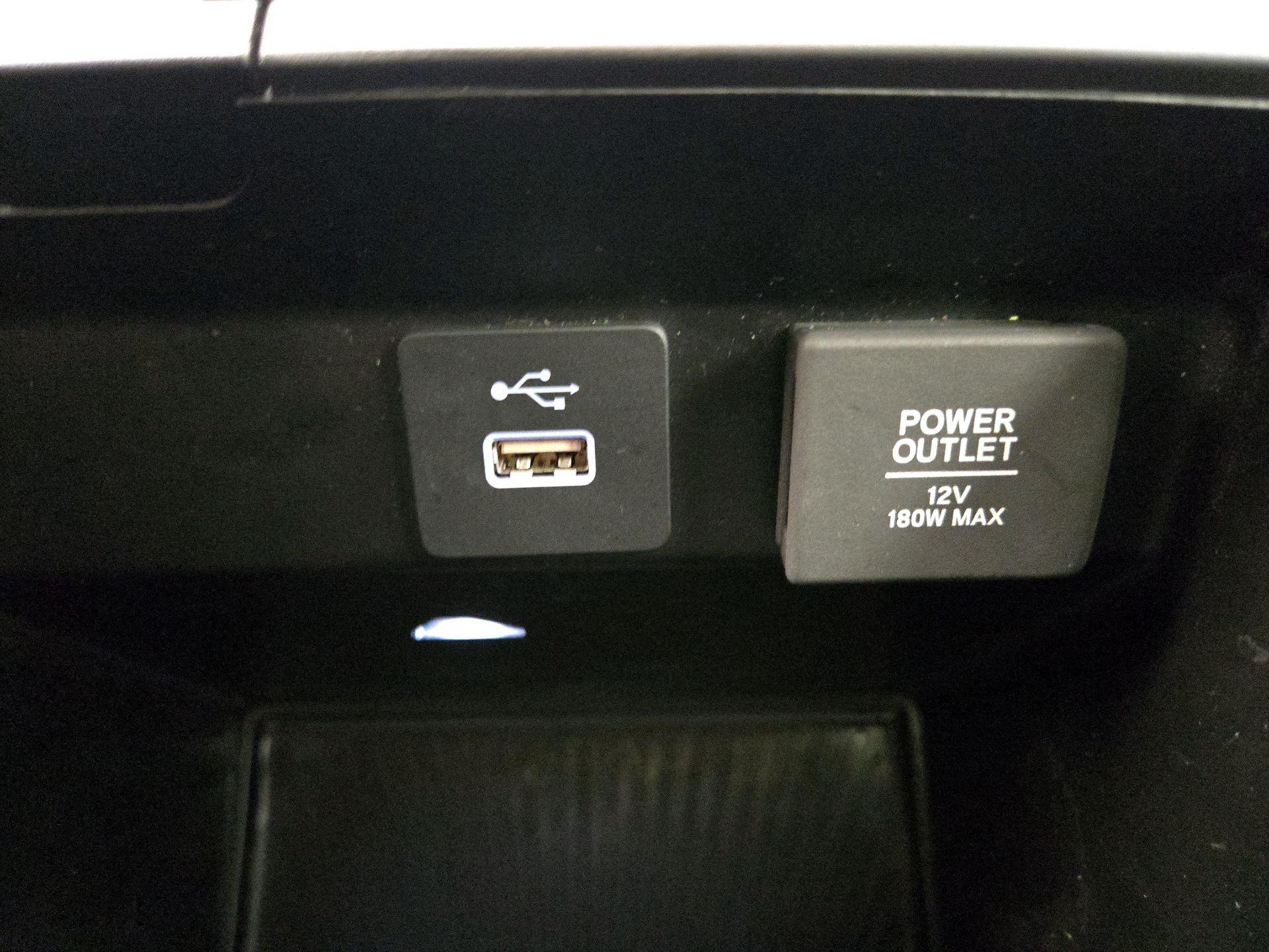 Thumbnail: 2022 Acura MDX - 19