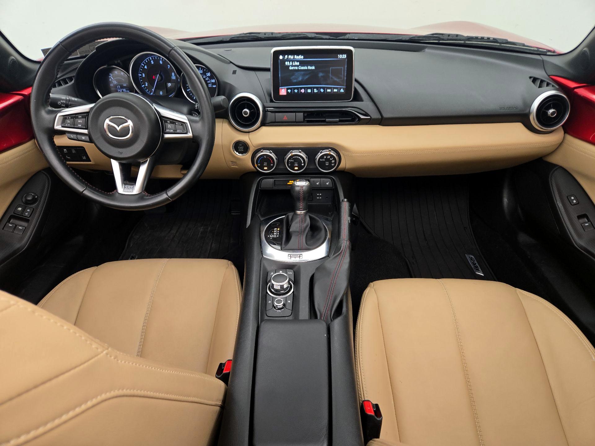 Thumbnail: 2016 Mazda MX-5 Miata - 9