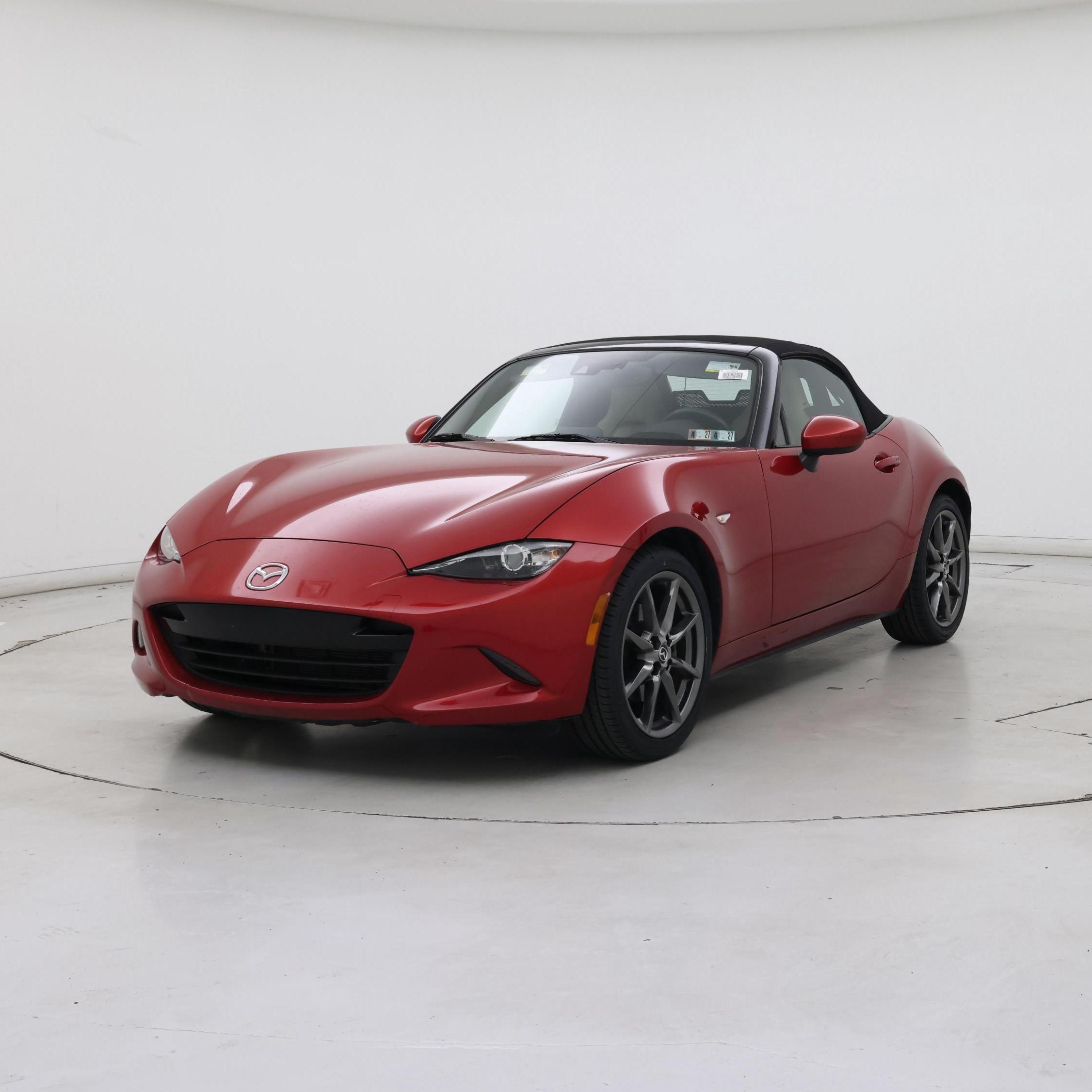 Thumbnail: 2016 Mazda MX-5 Miata - 4